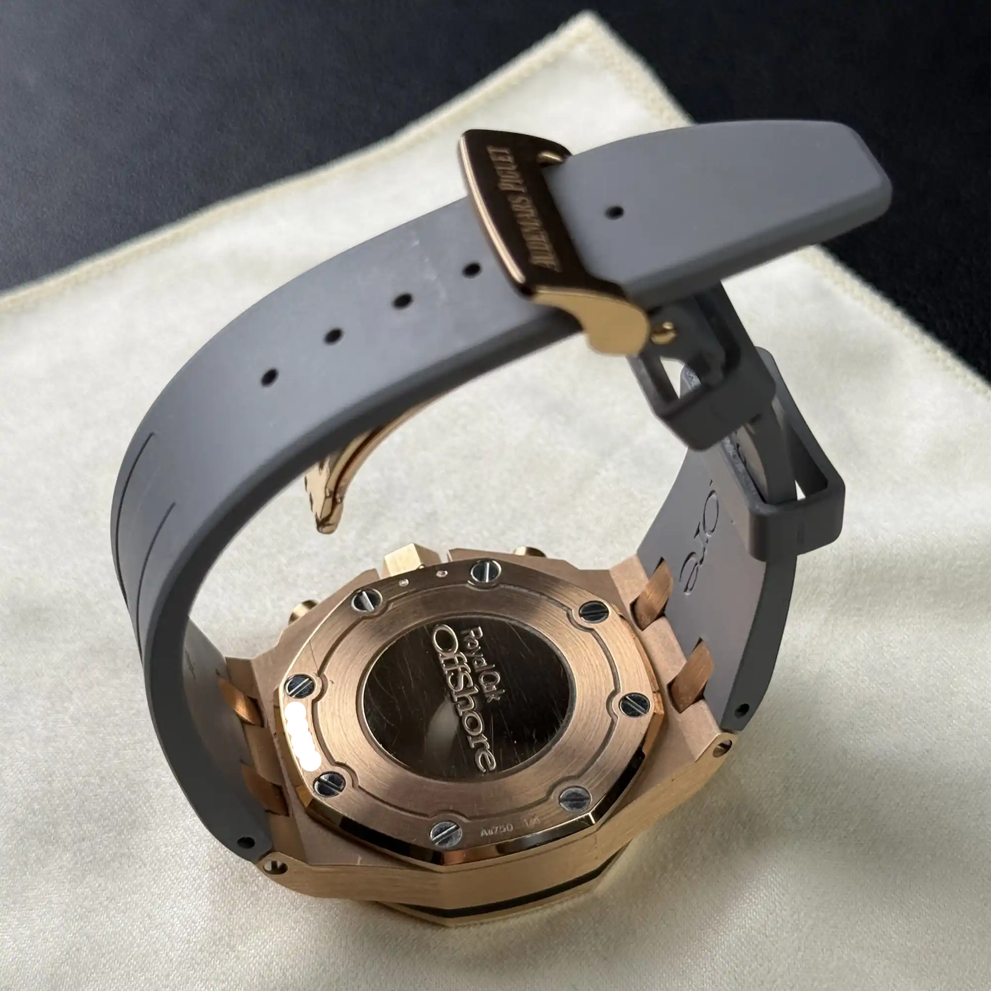 Audemars Piguet Royal Oak Offshore 26231OR.ZZ.D003CA.01 - Pre-Owned - Case Back