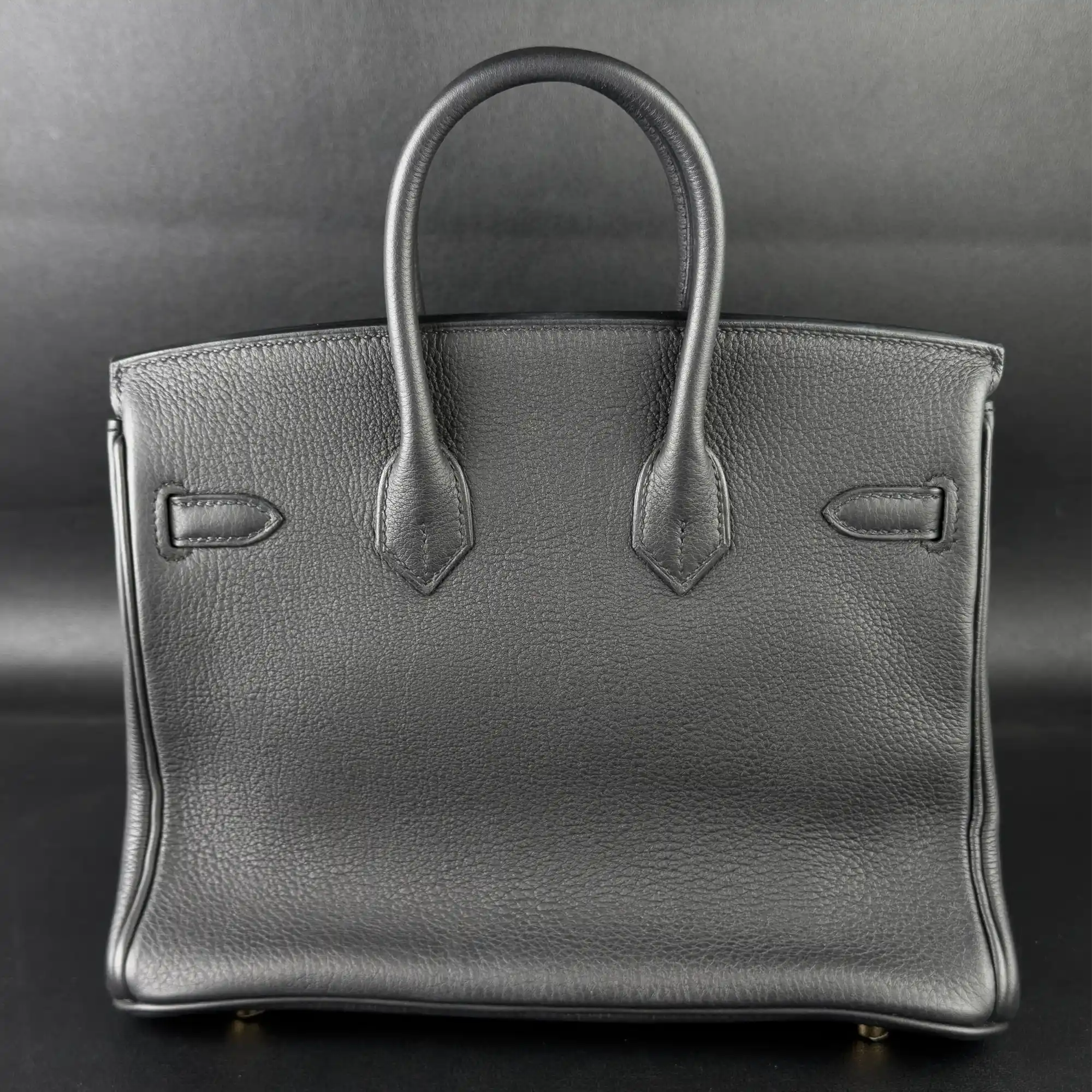 Hermes Birkin 25 Noir Togo Gold Hardware - Back