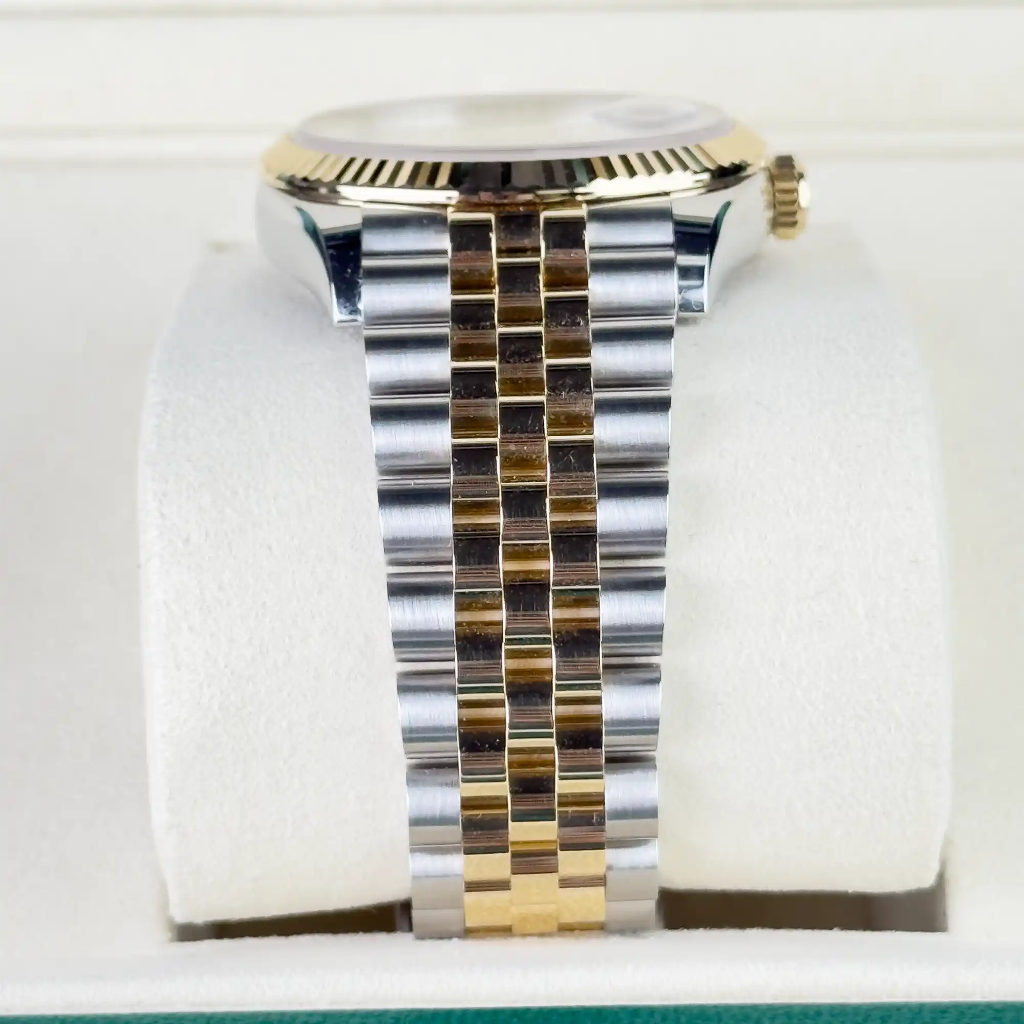 Rolex Datejust 36 Silver Diamond Oystersteel Yellow Gold Jubilee 126233 - preowned - bracelet 1