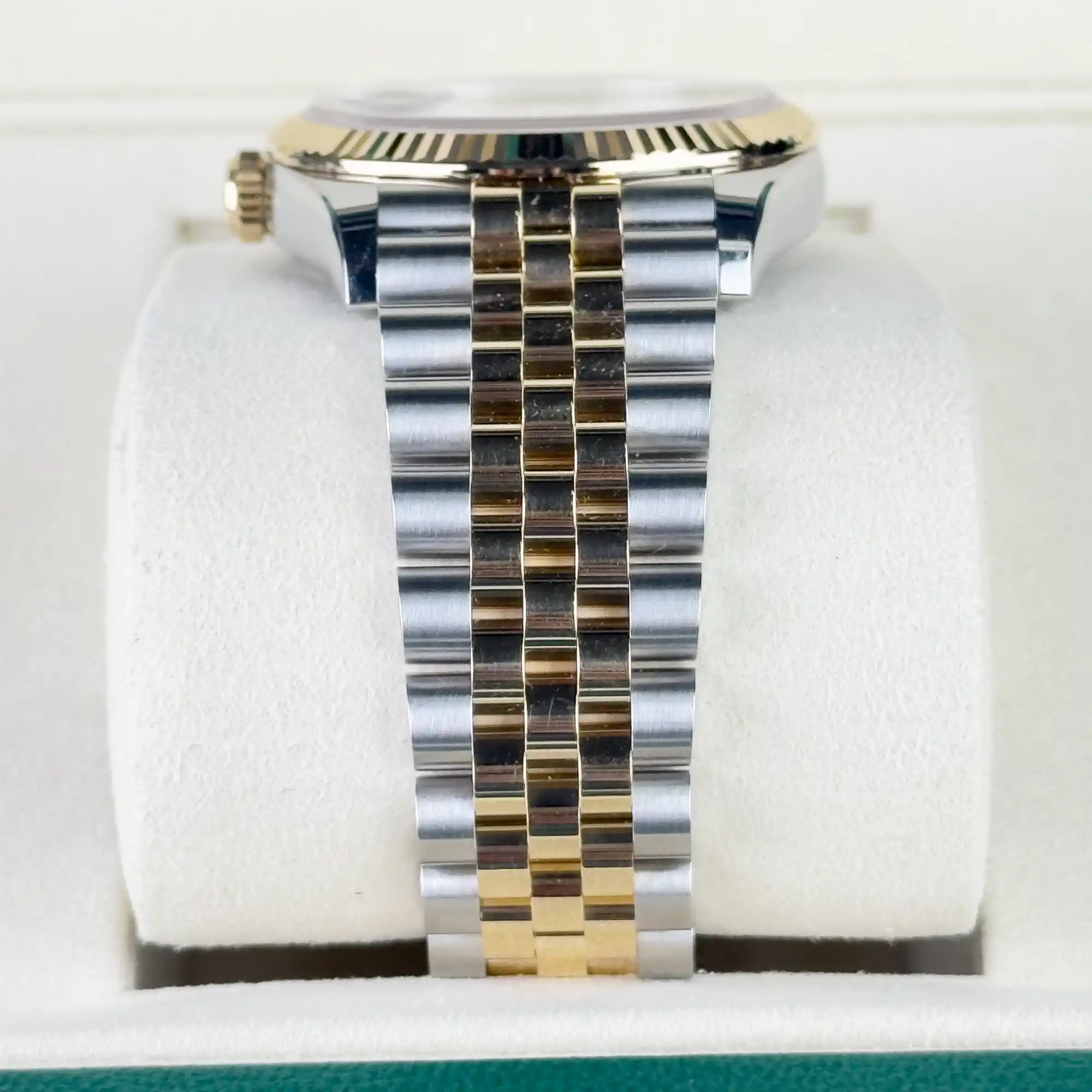 Rolex Datejust 36 Silver Diamond Oystersteel Yellow Gold Jubilee 126233 - preowned - bracelet 2
