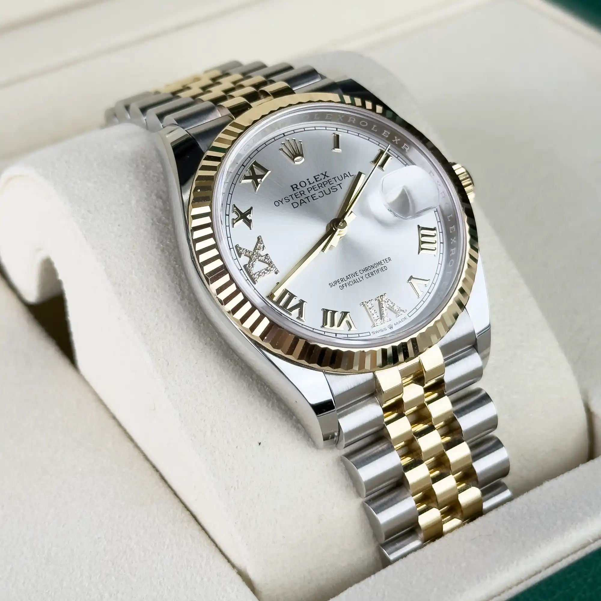 Rolex Datejust 36 Silver Diamond Oystersteel Yellow Gold Jubilee 126233 - preowned - left
