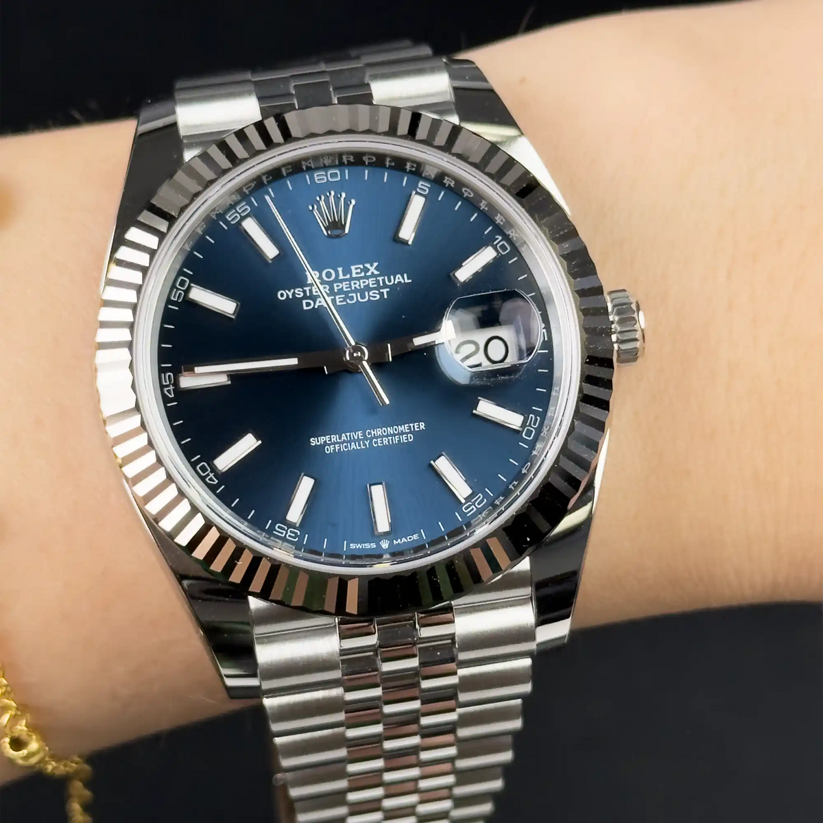 Rolex Datejust 41 Blue Index Oystersteel White Gold Jubilee 126334 - Wrist