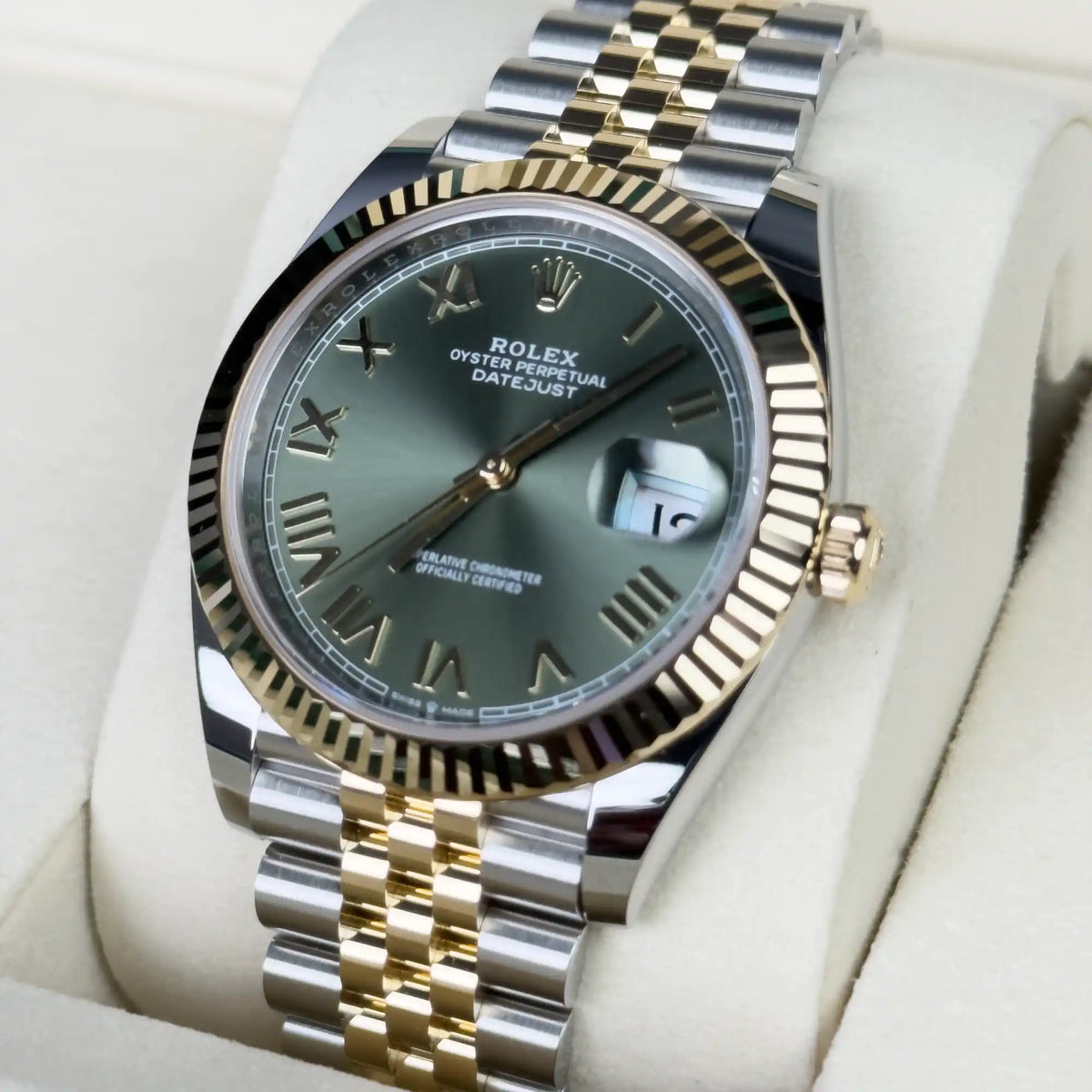 Rolex Datejust 41 Olive Green Yellow Gold Oystersteel Jubilee 126333 - 2026 New Releases - Right
