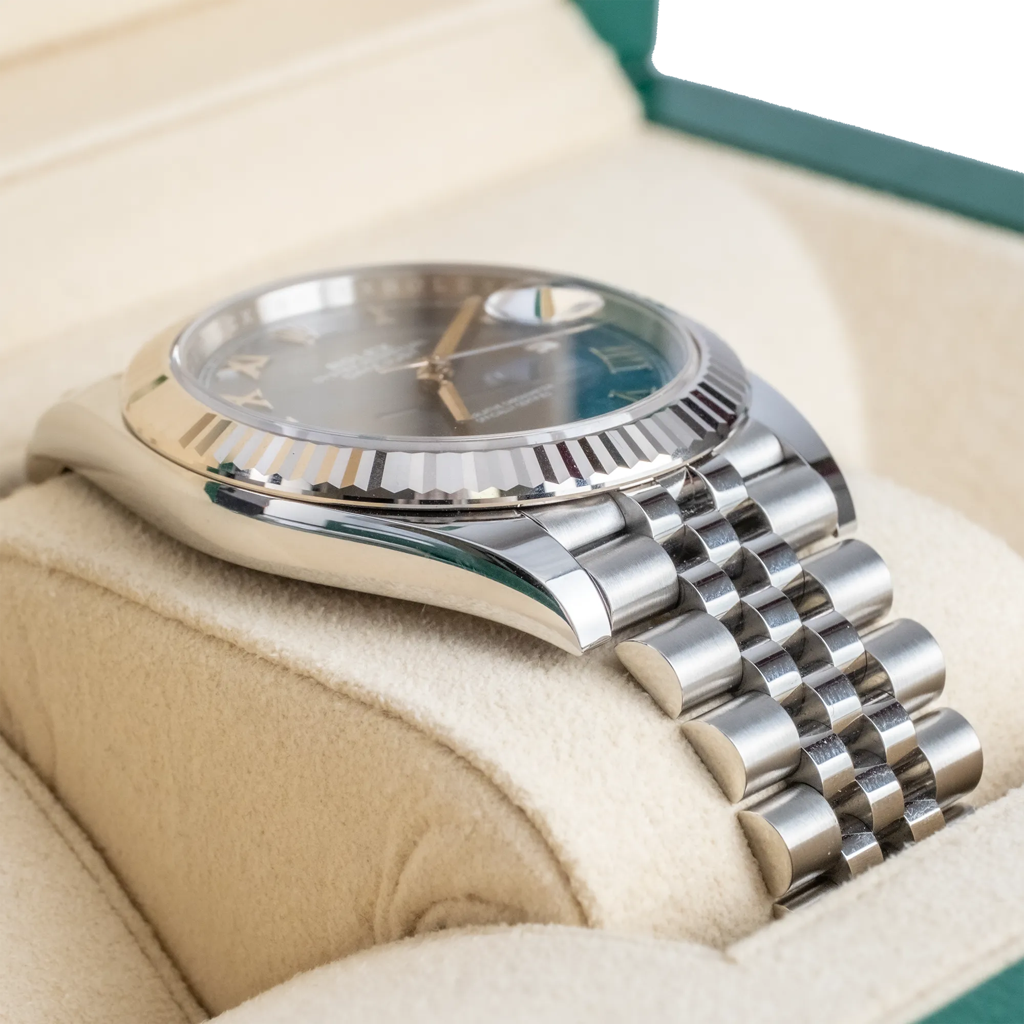 Rolex Datejust 41 White Gold Oystersteel Azzurro Blue Roman Jubilee 126334 - Left