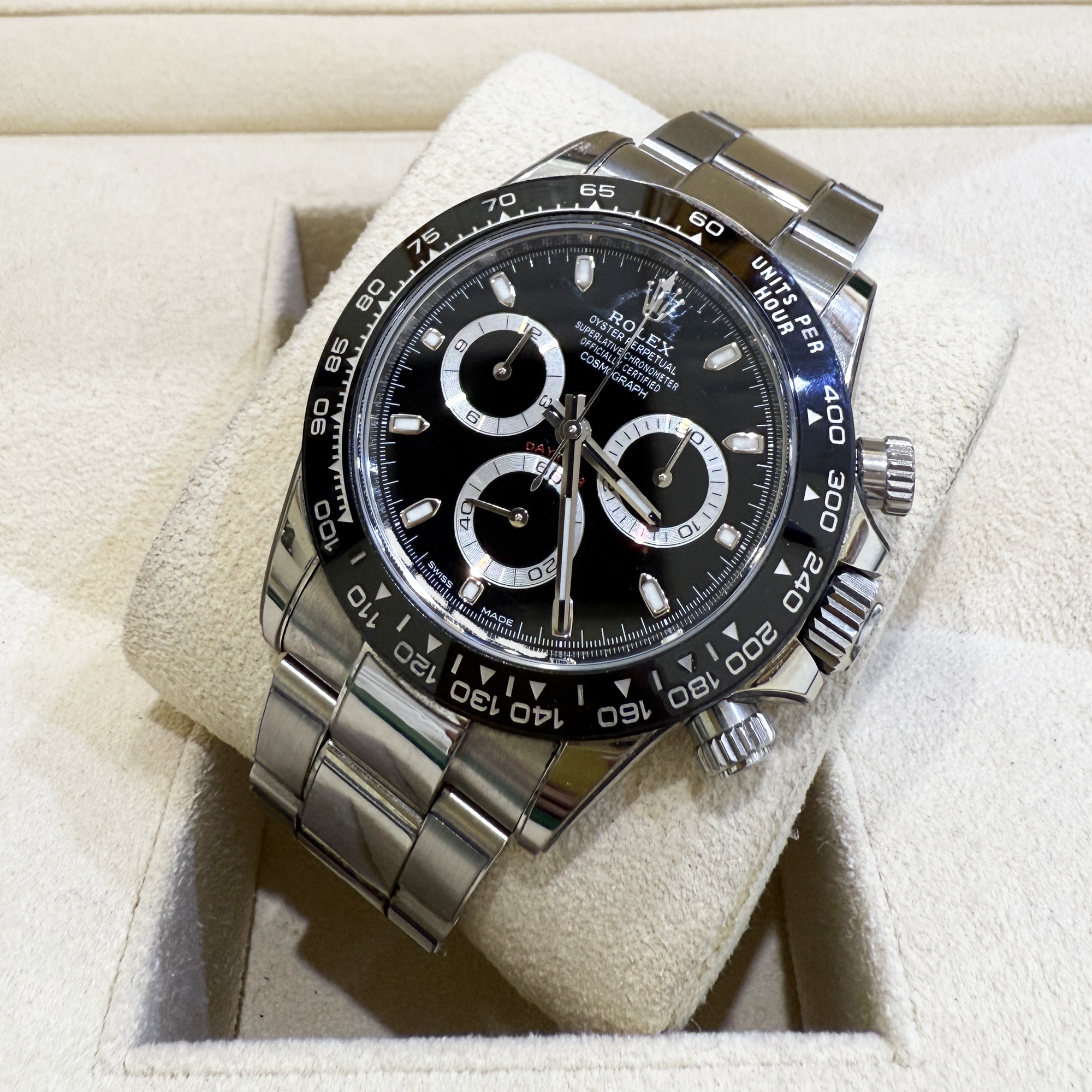 Rolex Daytona Black "Panda" 116500LN - Pre-owned - Top