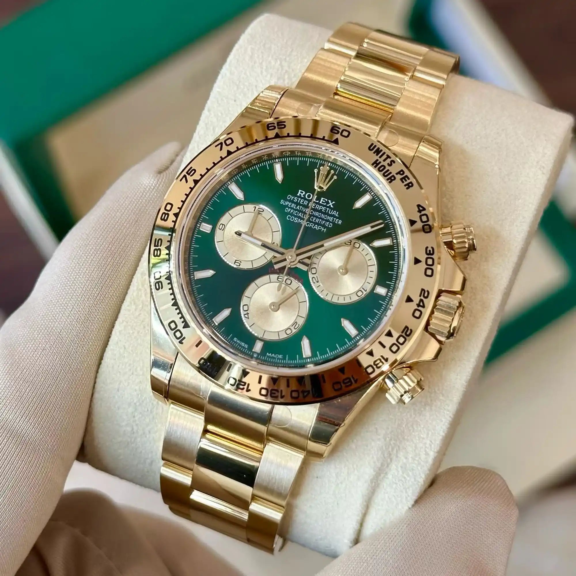 Rolex Daytona "John Mayer" Green Dial Yellow Gold 126508 - Life