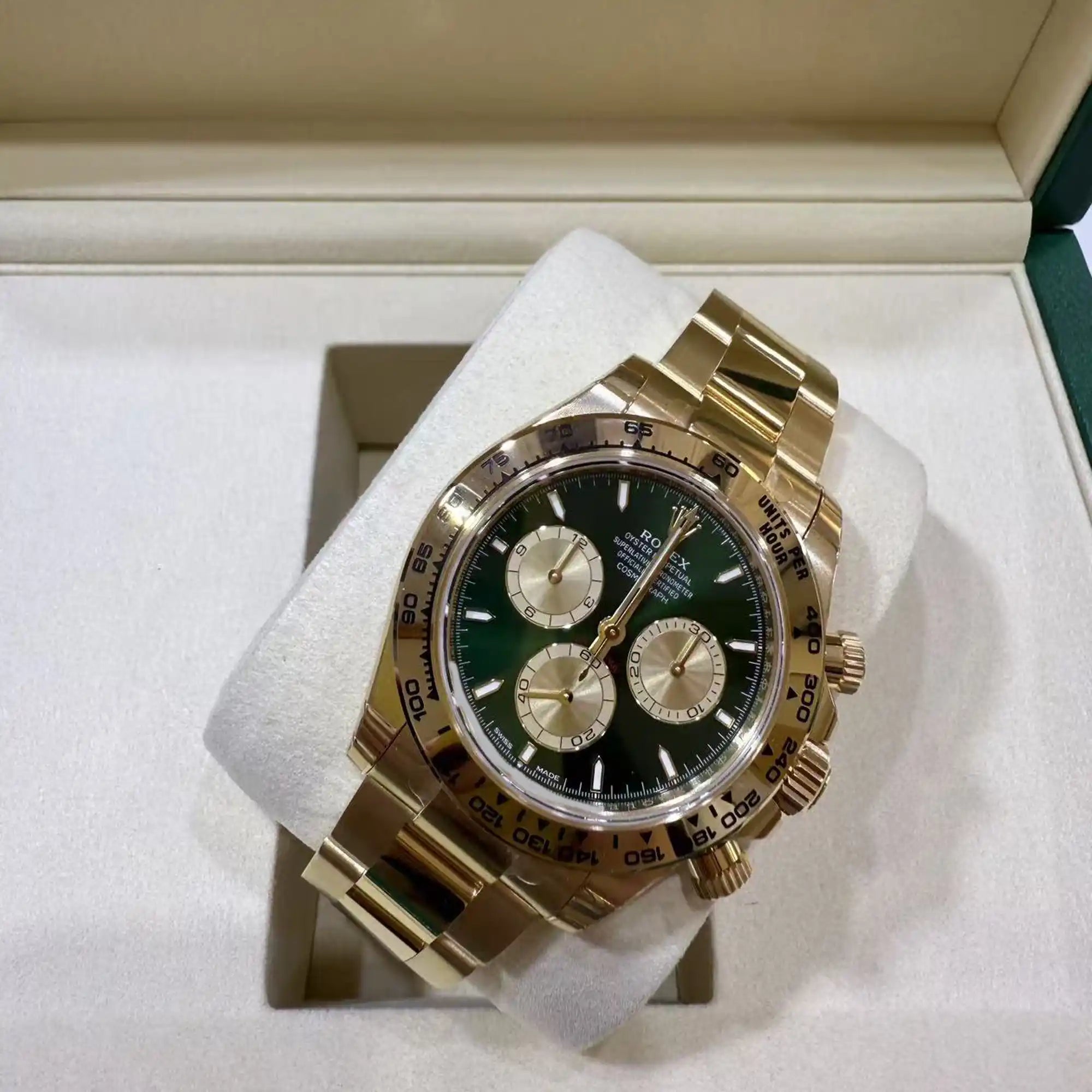 Rolex Daytona "John Mayer" Green Dial Yellow Gold 126508 - Top