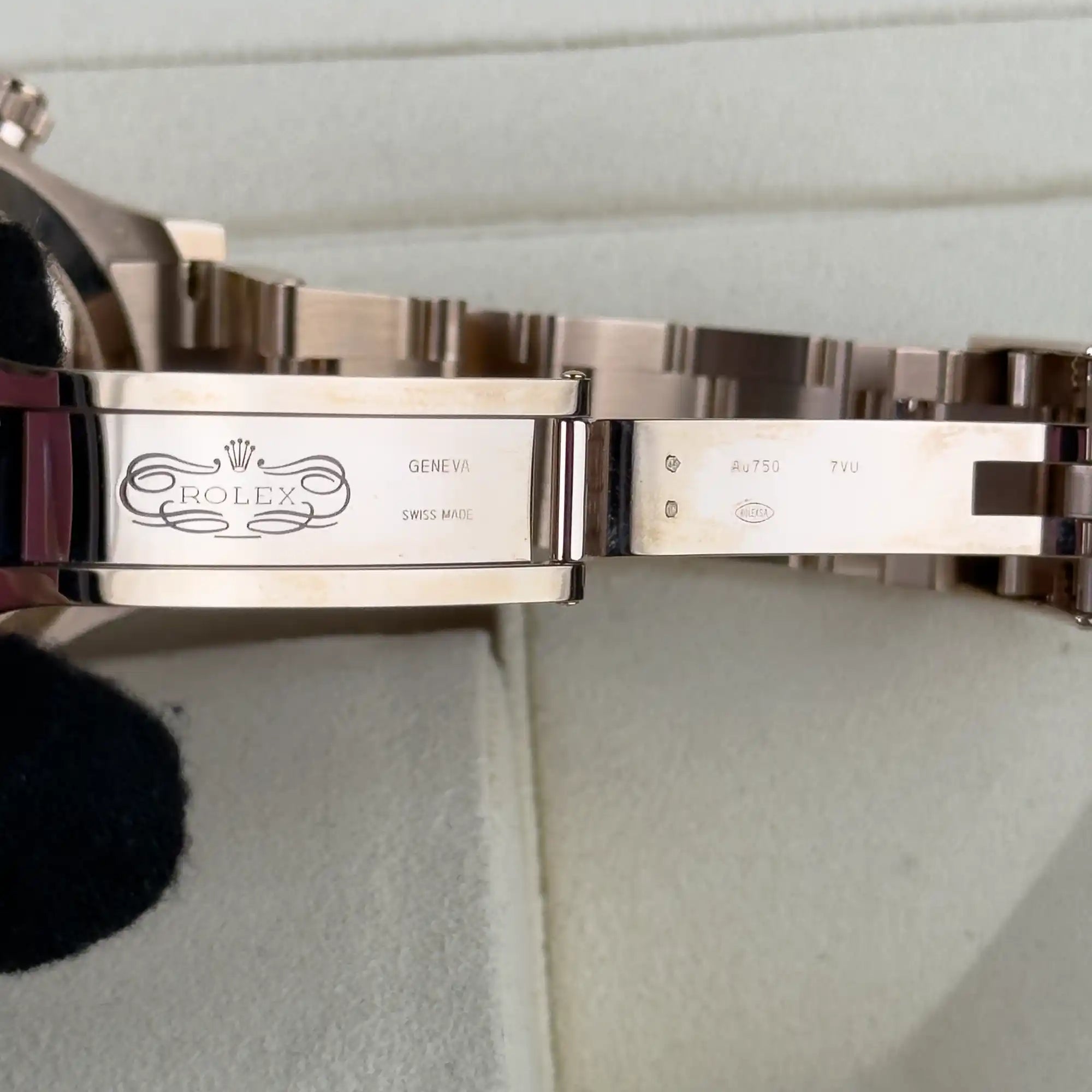 Rolex Daytona Sundust Diamond Dial 116505 - Clasp