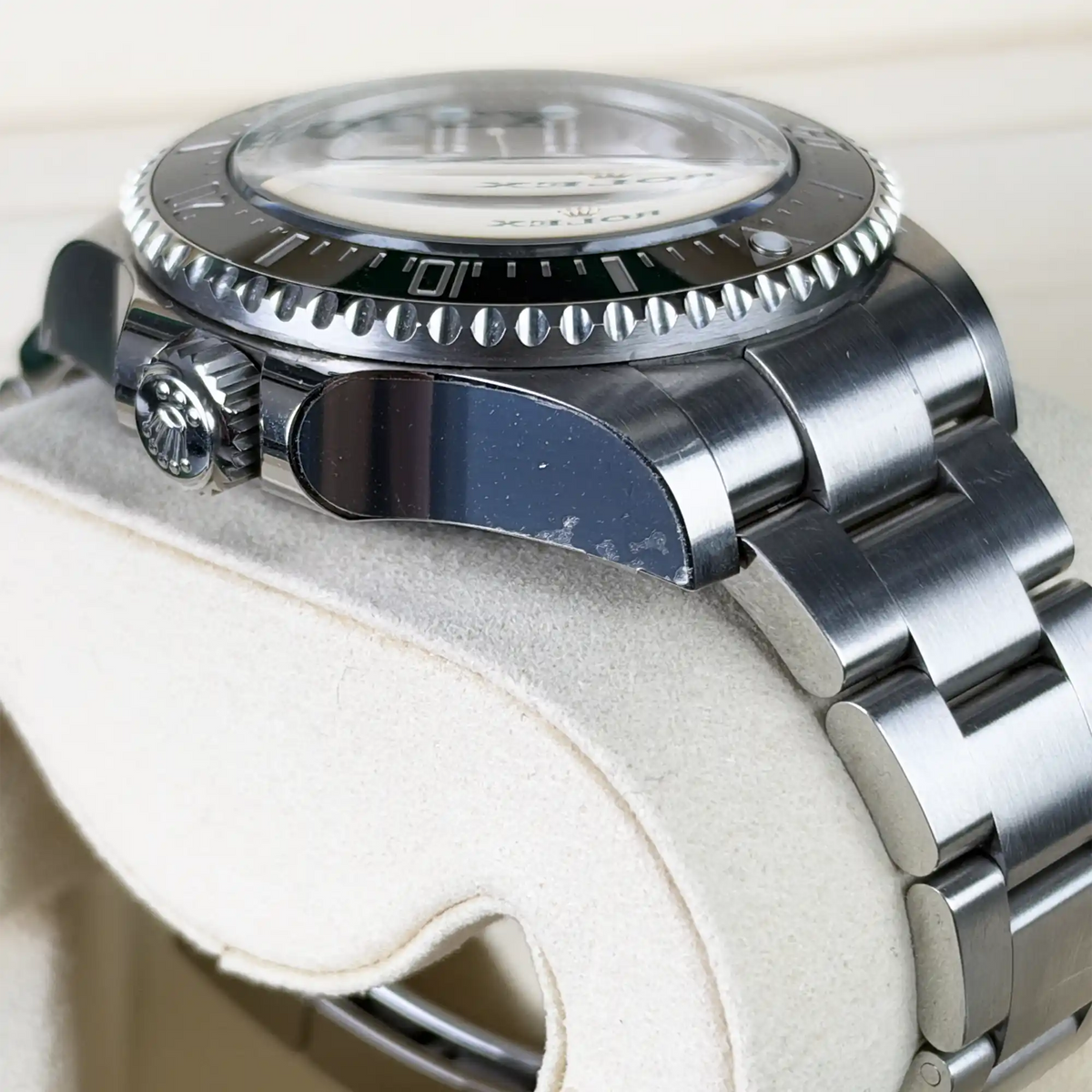 Rolex Deep Sea Black Dial 136660 - 2026 Mint - Side 1