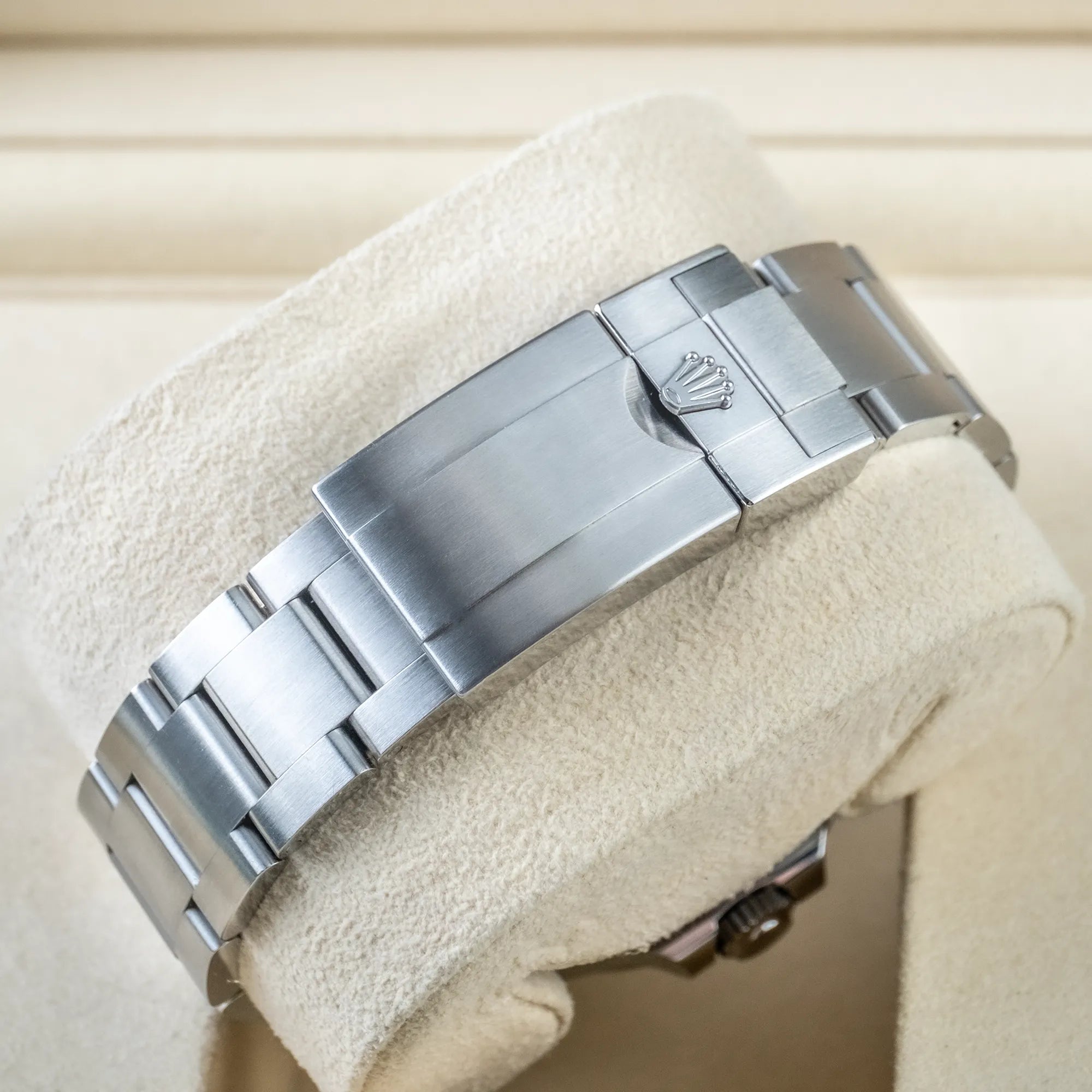 Rolex Explorer II Black Dial Stainless Steel 226570 - Bracelet