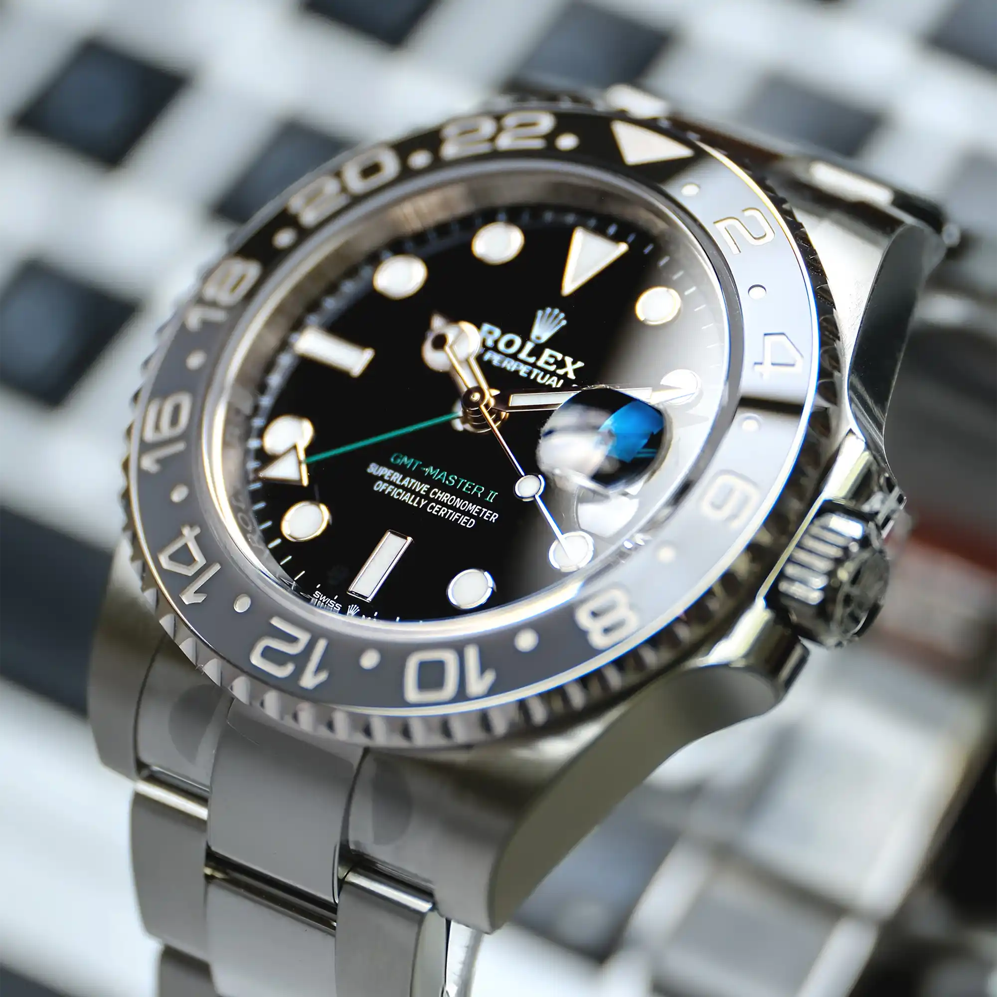 Rolex GMT Master II "Bruce Wayne" Oyster 126710GRNR - Banner