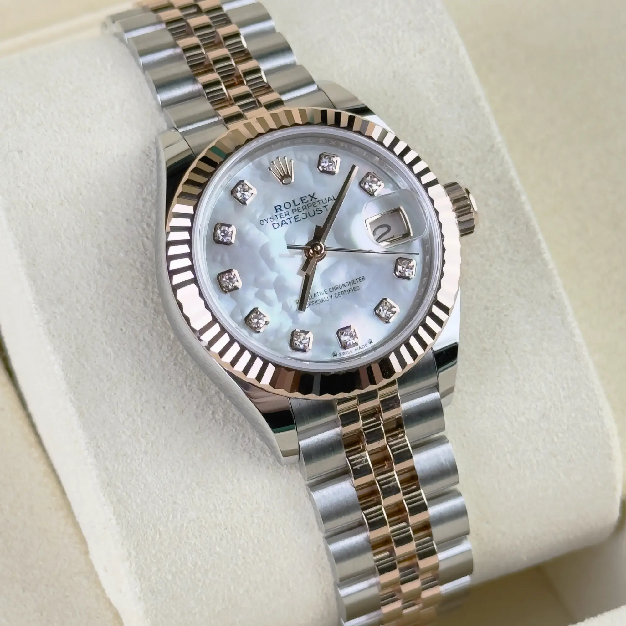 Rolex Lady Datejust 28 Mother of Pearl Diamond Oystersteel Rose Gold Jubilee 279171 - Side 1