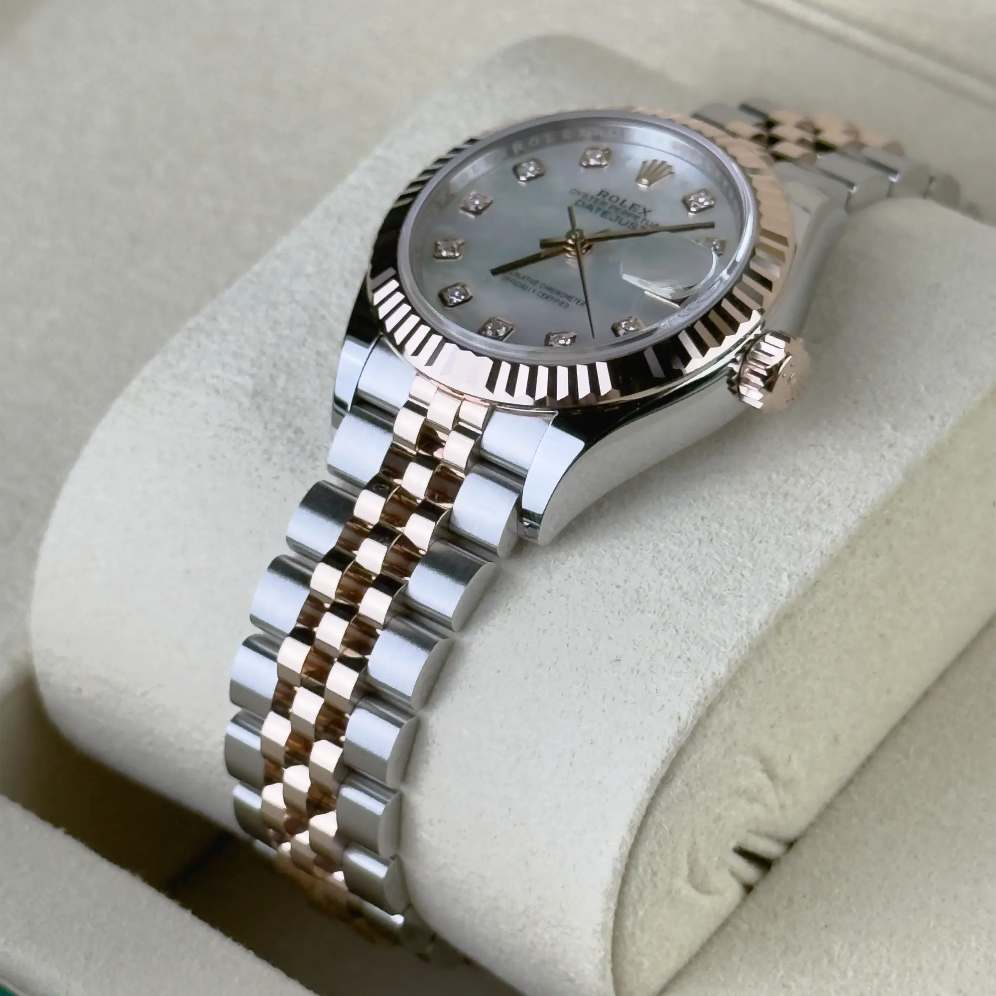 Rolex Lady Datejust 28 Mother of Pearl Diamond Oystersteel Rose Gold Jubilee 279171 - Side 4