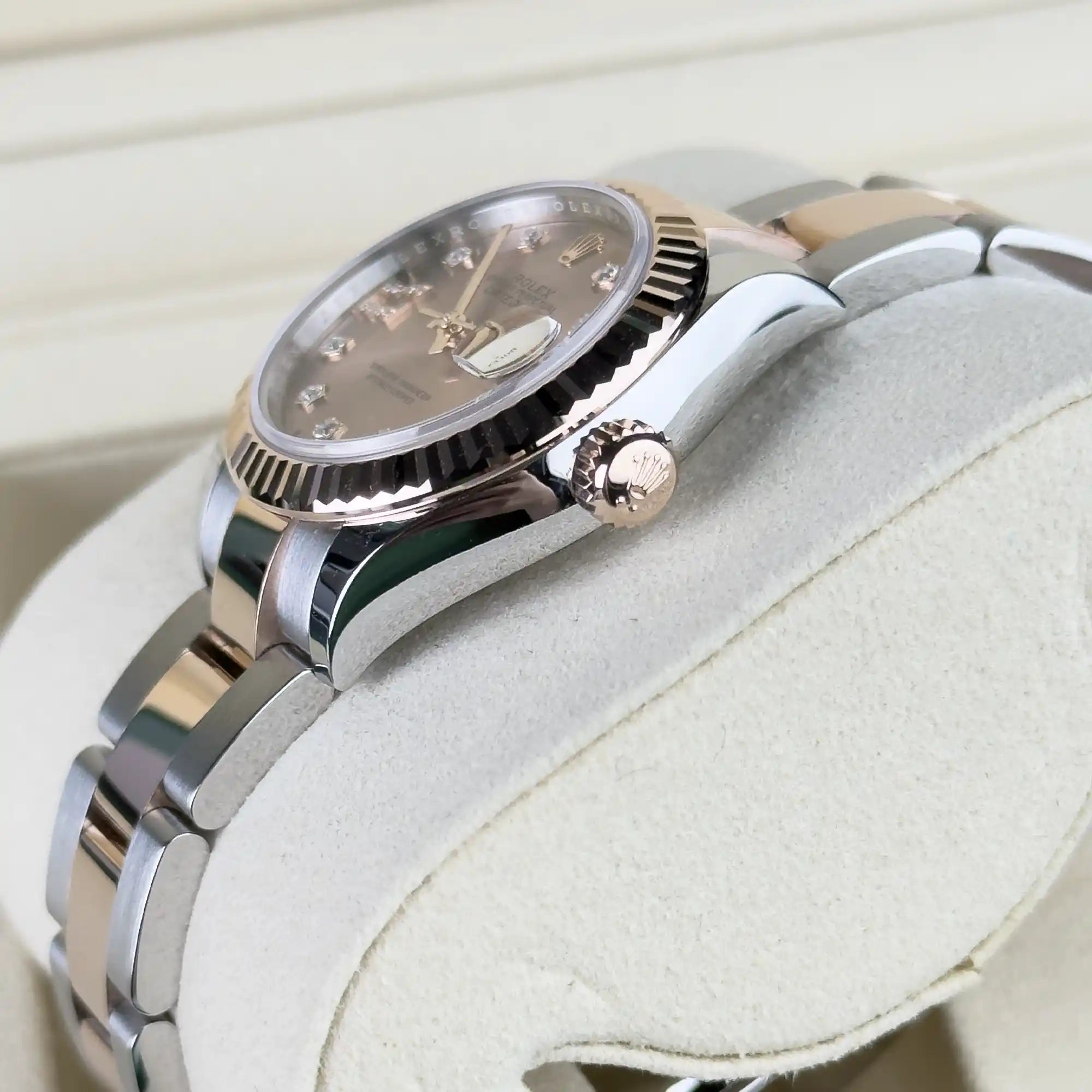 Rolex Lady Datejust 28 Rose Diamond Oystersteel Rose Gold Oyster 279171 - Side 2