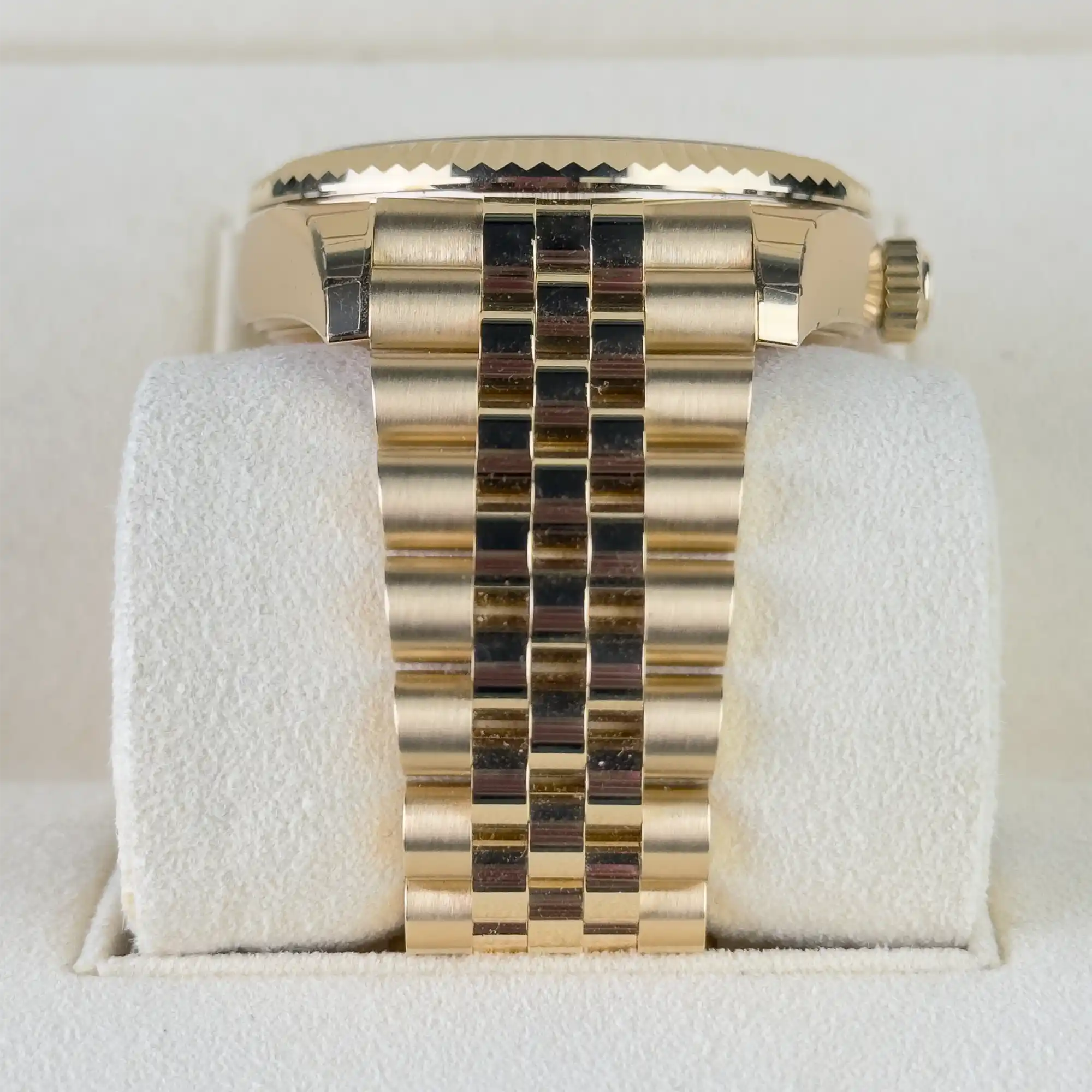 Rolex Sky Dweller Bright Green Dial Yellow Gold Jubilee 336938 - bracelet 1