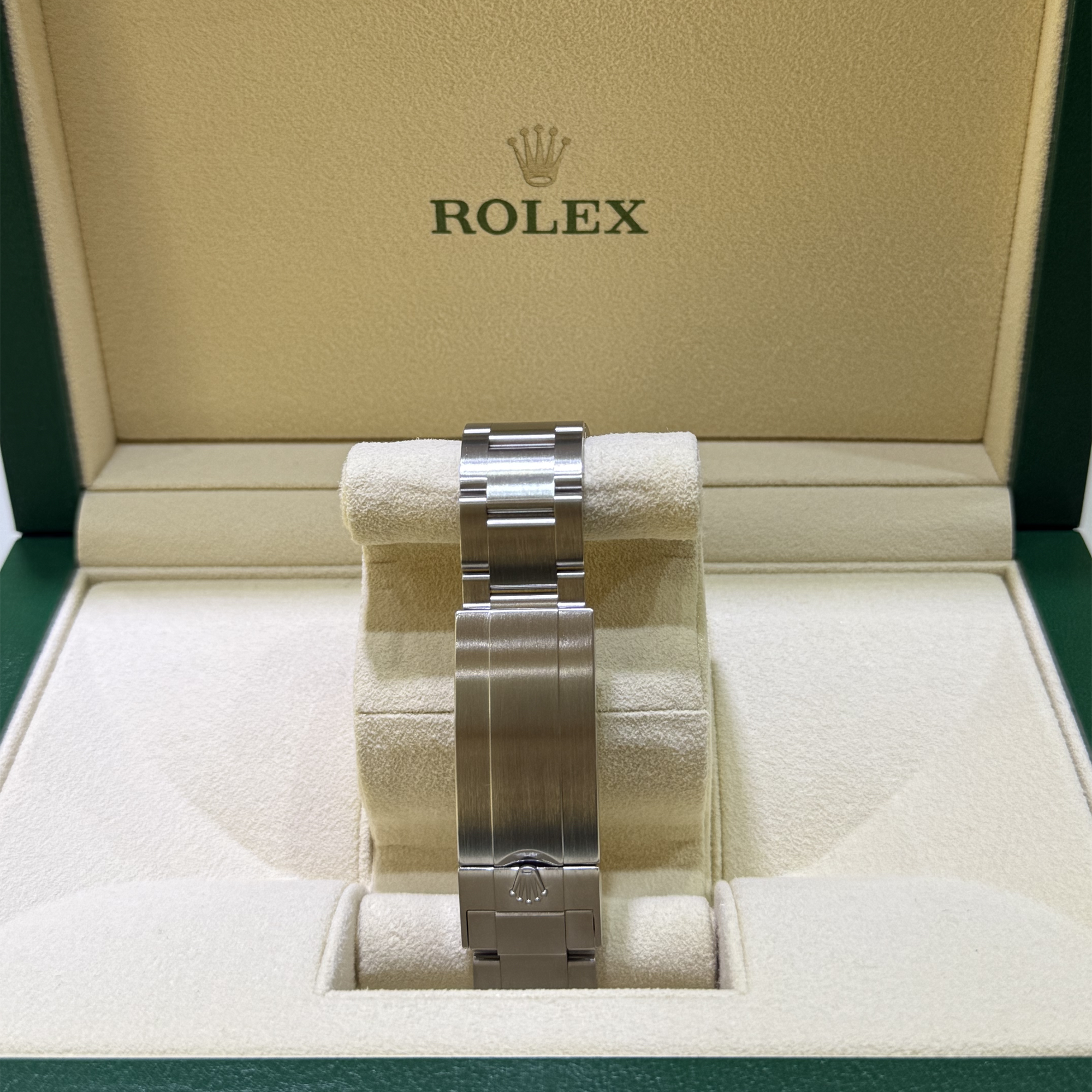 Rolex Submariner Date Black Dial 126610LN - 2020 Pre-owned - Bracelet