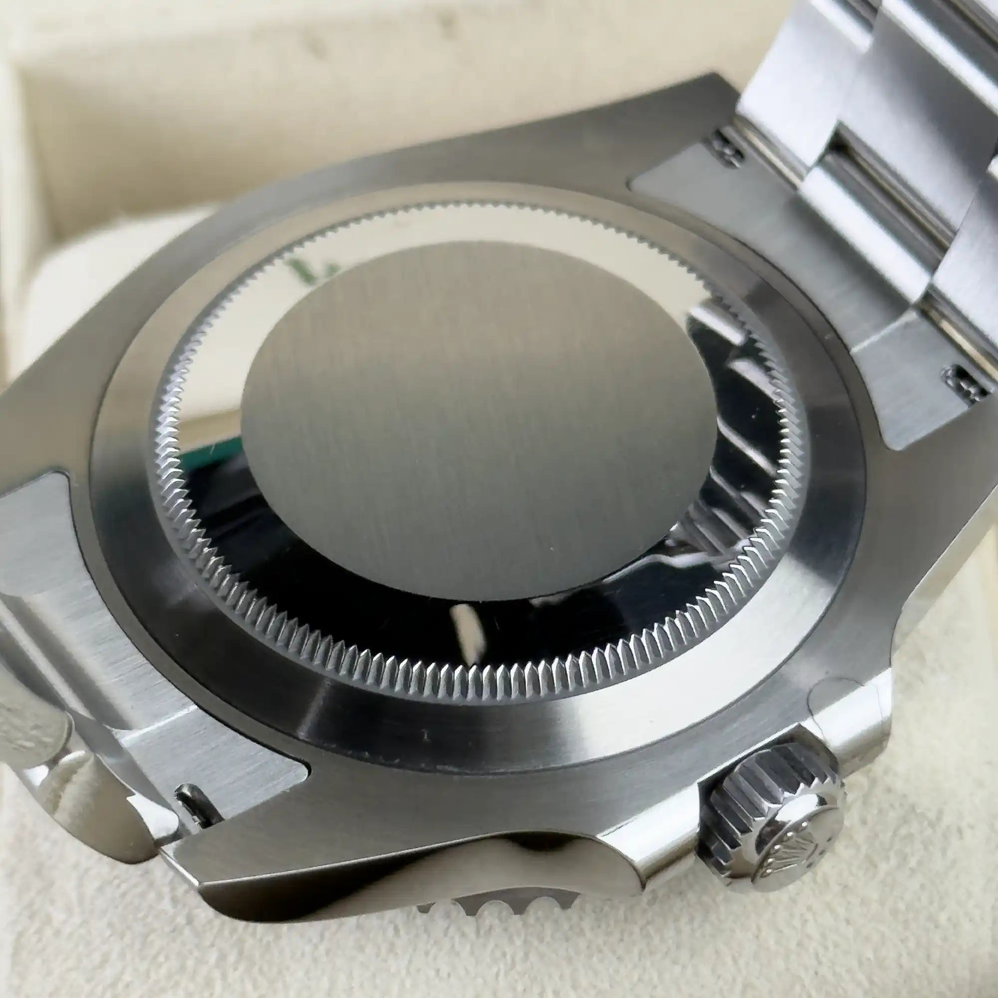 Rolex Submariner No Date Black Dial 124060 - PreOwned - Case back