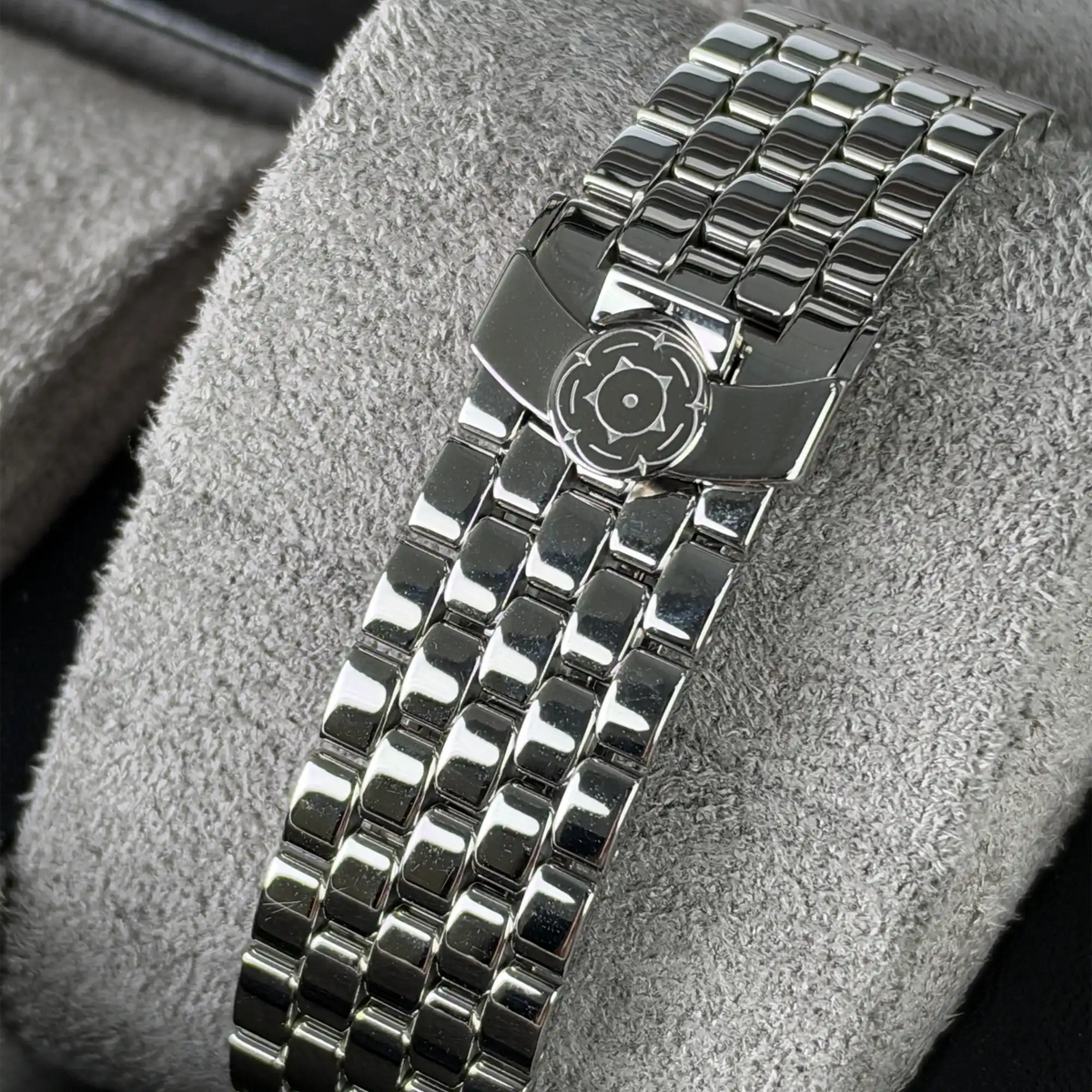 Tudor Clair de Rose Blue Diamond Dial 34mm Steel 35800-0010 - Bracelet 3