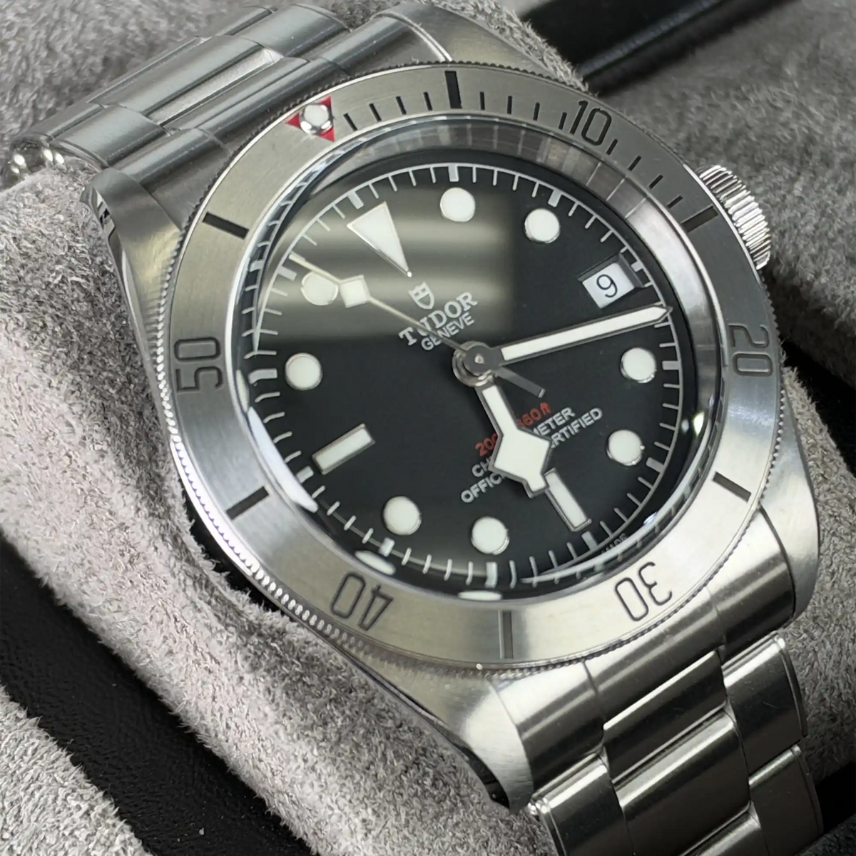 Tudor Heritage Black Bay Black Dial 41mm Steel 79730-0001 - Left