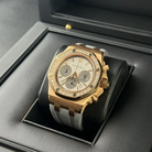 Audemars Piguet Royal Oak Offshore 26231OR.ZZ.D003CA.01 - Pre-Owned - Side 1
