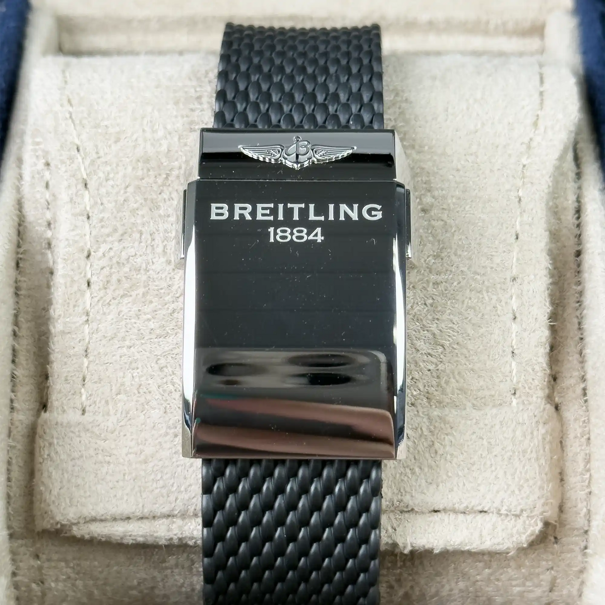 Breitling Superocean Heritage Black Dial Rubber Strap 42mm AB2010 - Bracelet 1
