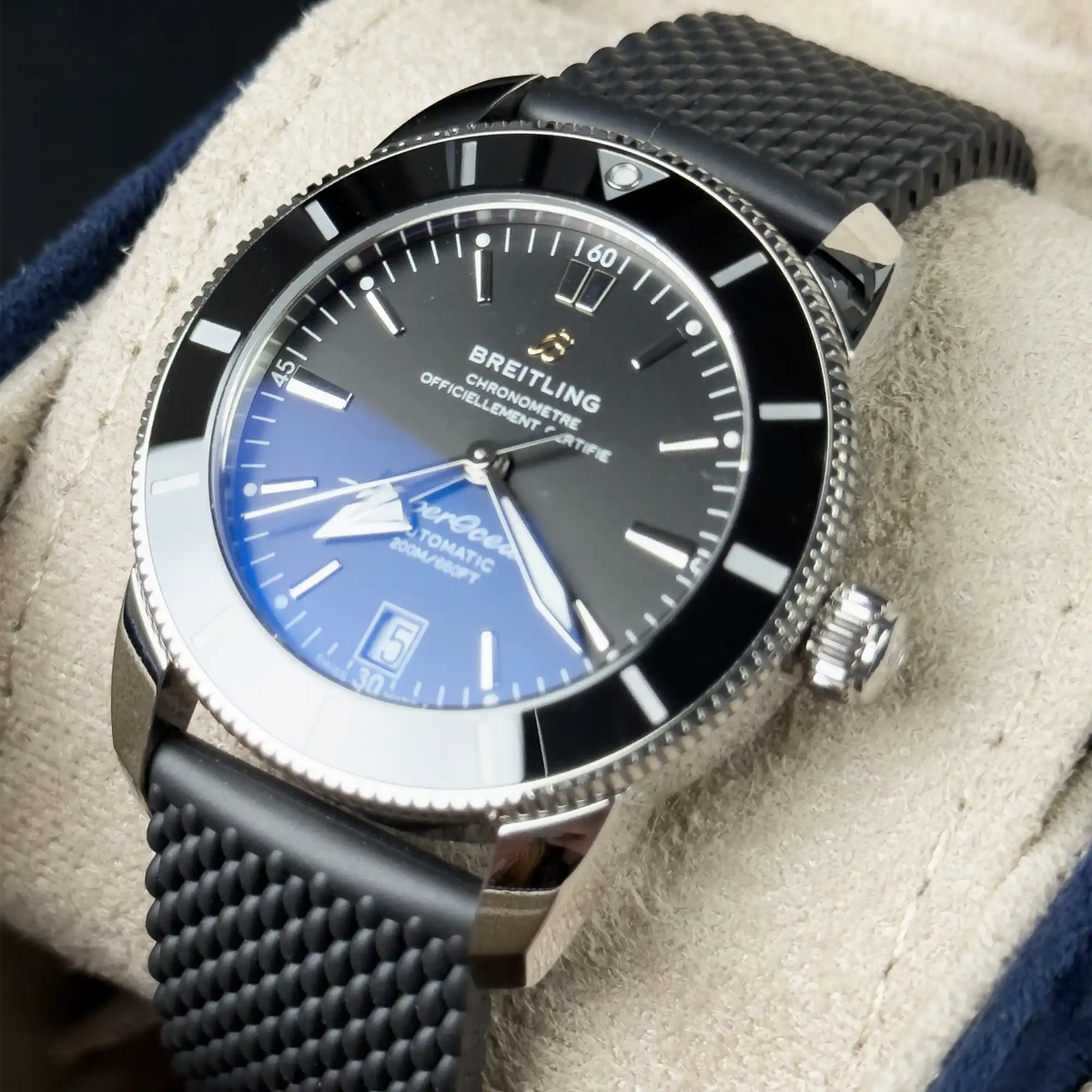 Breitling Superocean Heritage Black Dial Rubber Strap 42mm AB2010 - Right