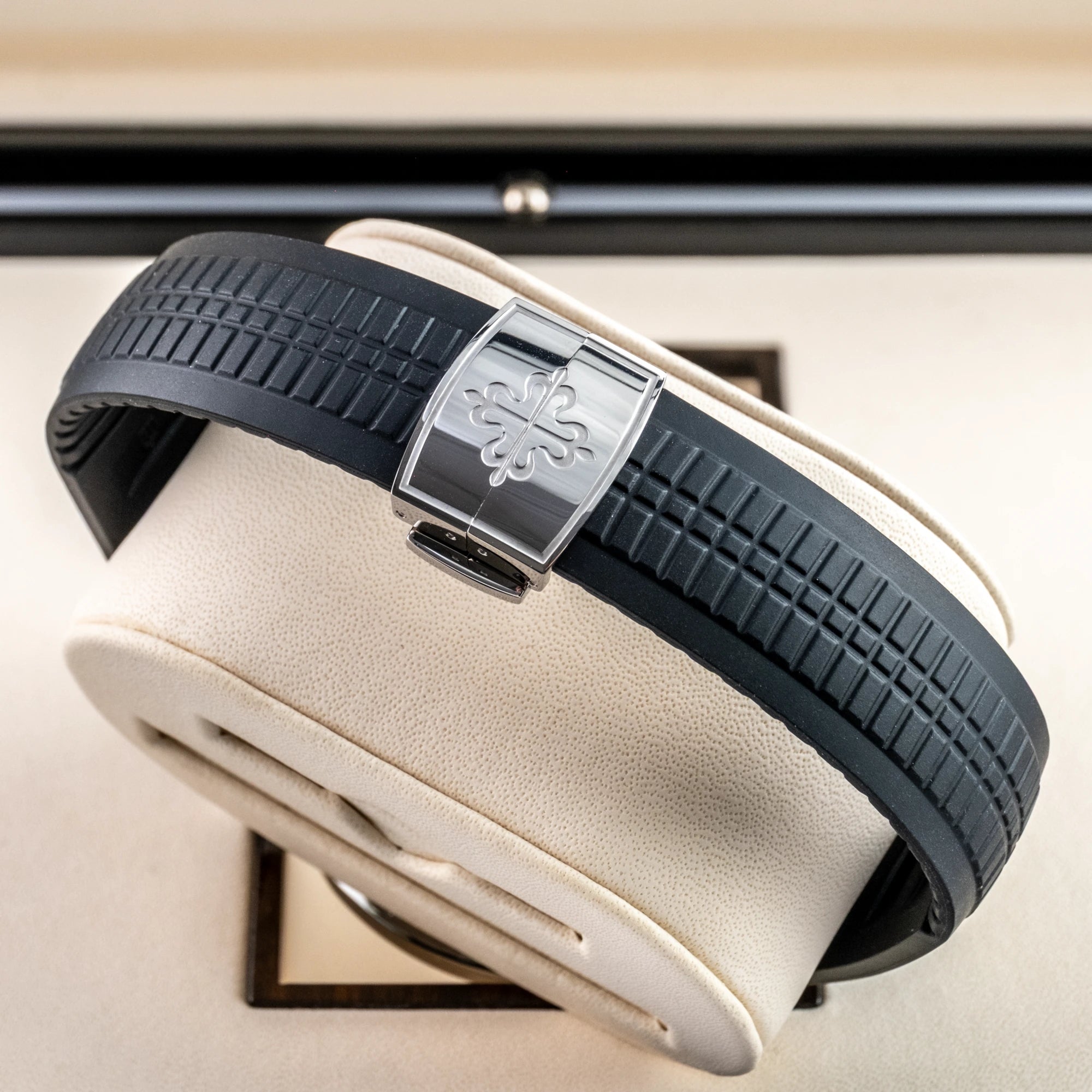 Patek Philippe Aquanaut Black Dial 5167A- Bracelet