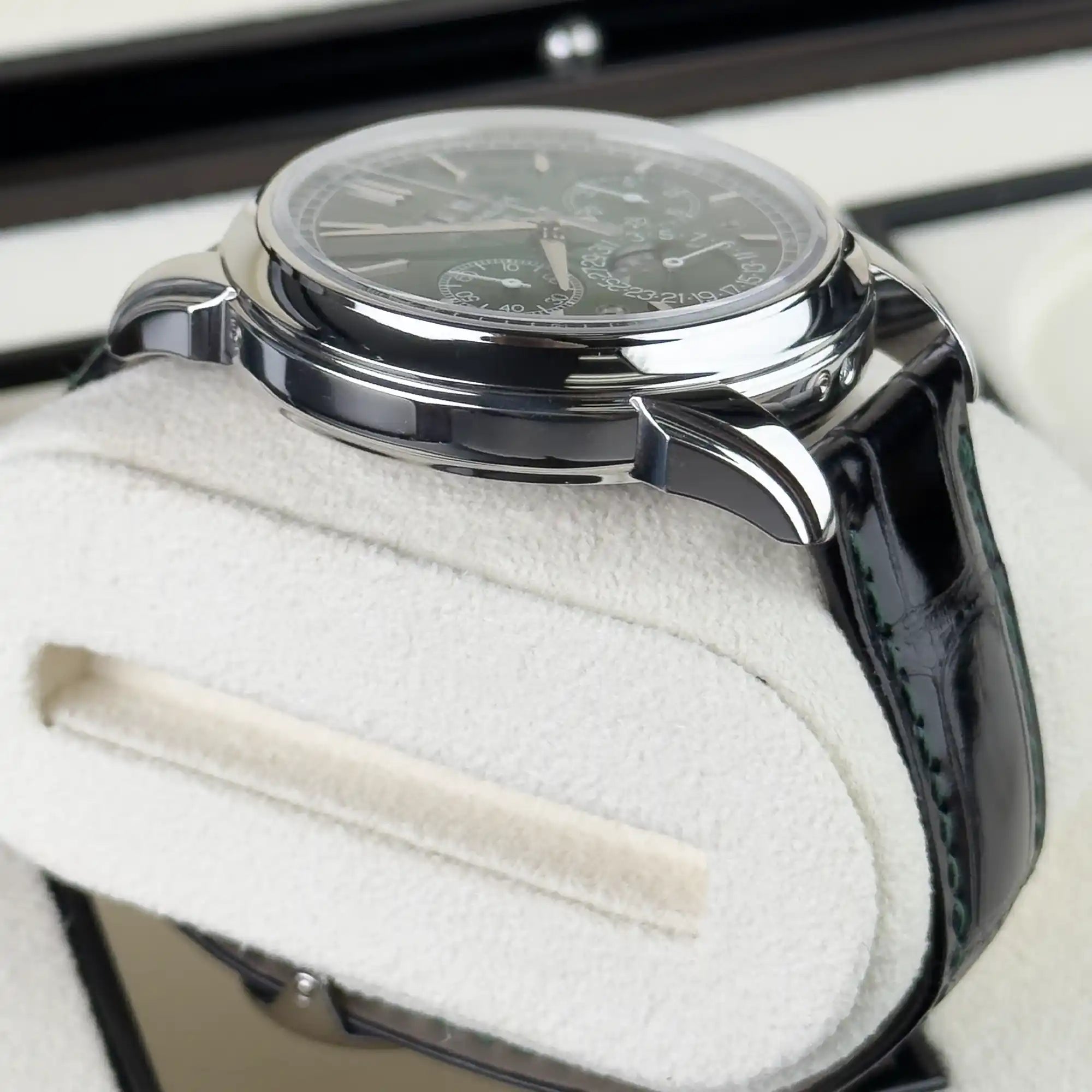 Patek Philippe Grand Comlications Green Dial Leather Strap 5270p-014 - Side 1