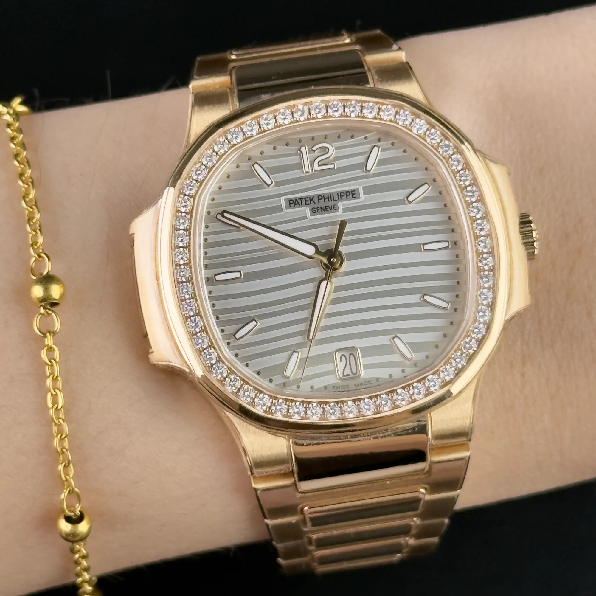 Patek Philippe Nautilus Champagne Dial 7118-1200R - Pre-Owned Mint - Wrist