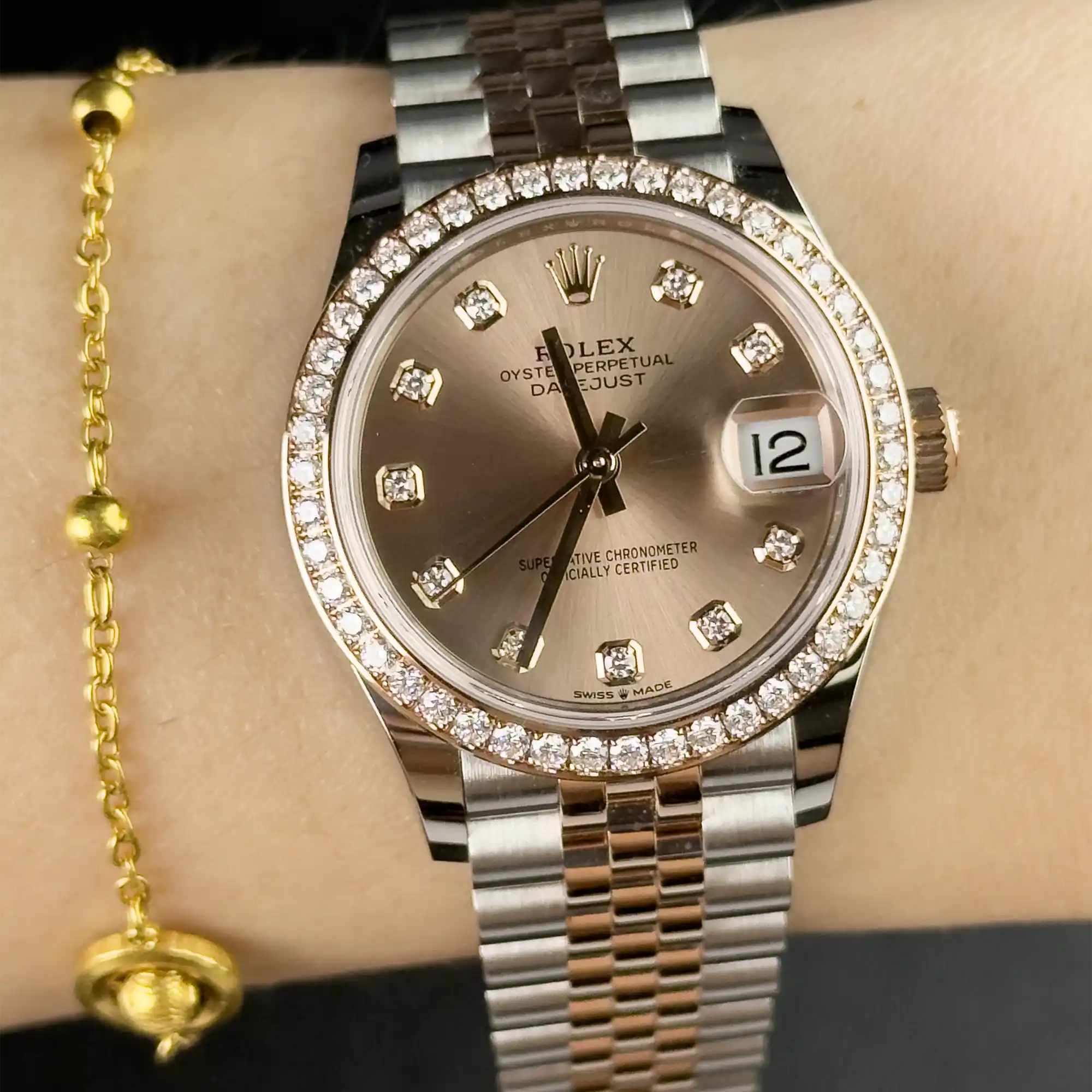 Rolex Datejust 31 Rose Diamond Oystersteel Rose Gold Jubilee 278381RBR - wrist