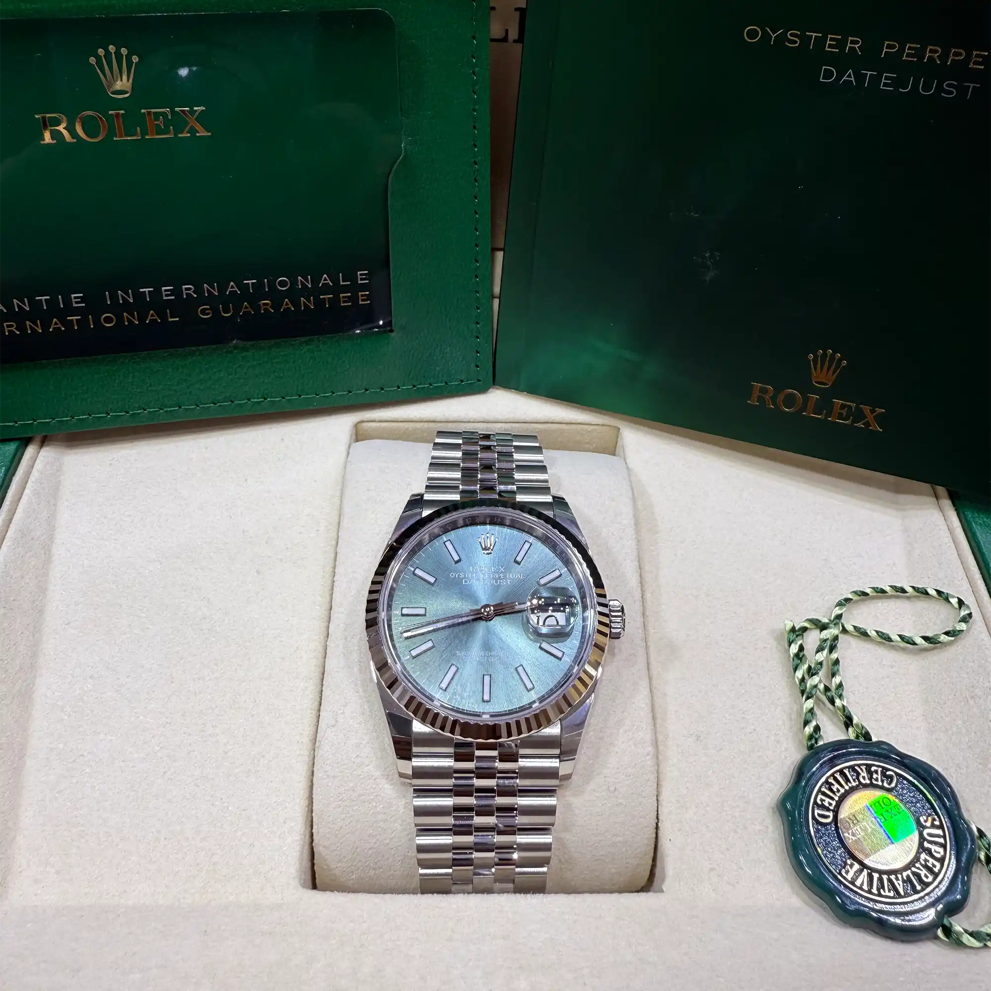 Rolex Datejust 36 Green Index Oystersteel White Gold Jubilee 126234 - Full set
