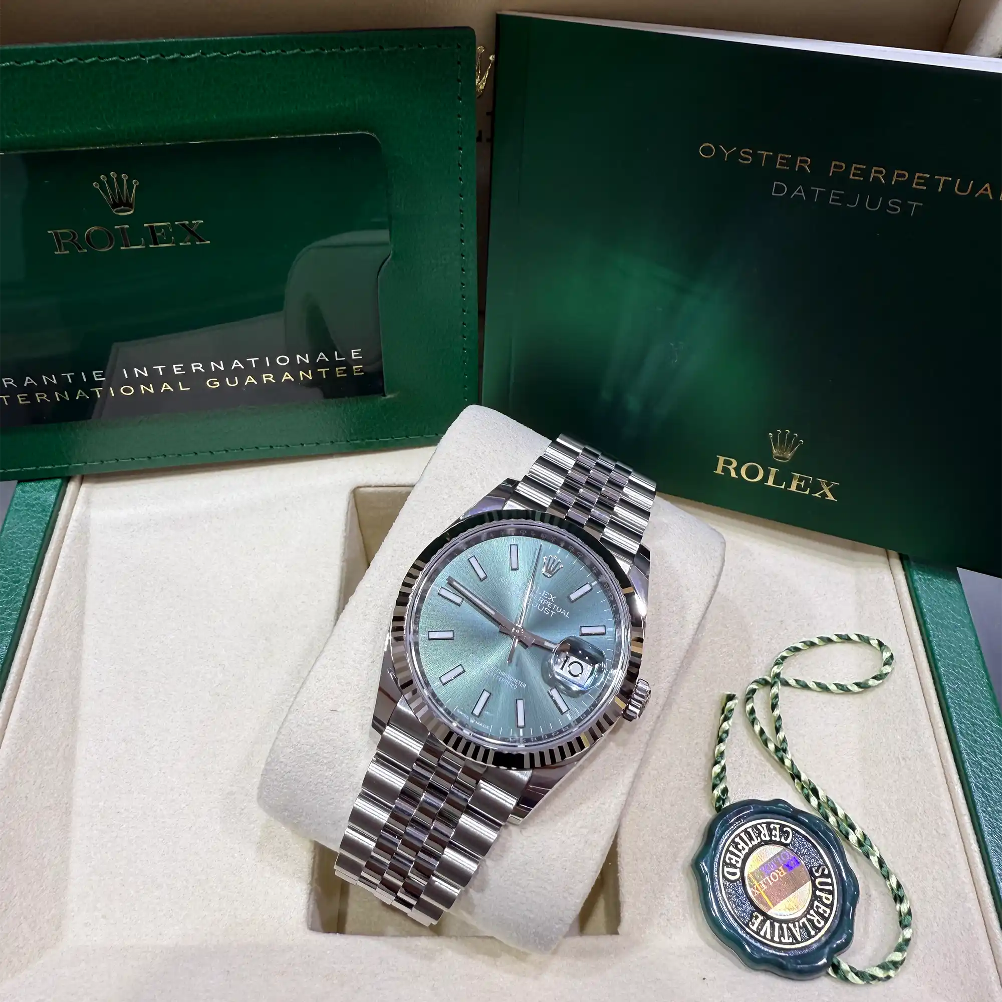 Rolex Datejust 36 Green Index Oystersteel White Gold Jubilee 126234 - Top