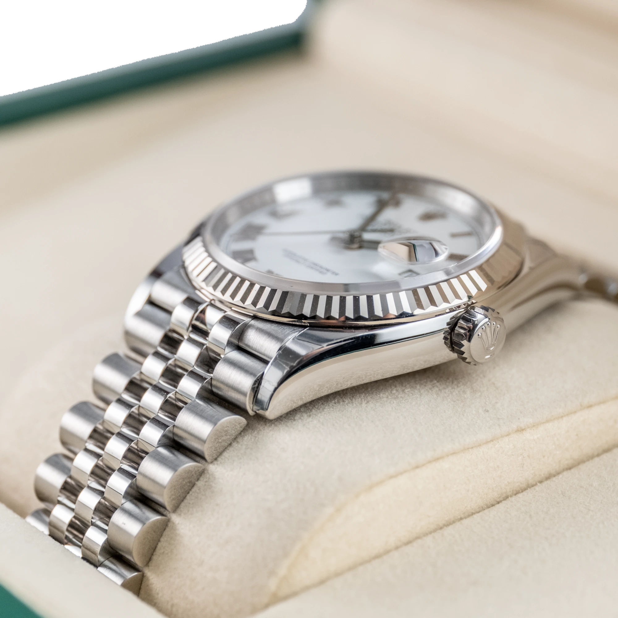 Rolex Datejust 36 White Roman Oystersteel White Gold Jubilee 126234 -  Right