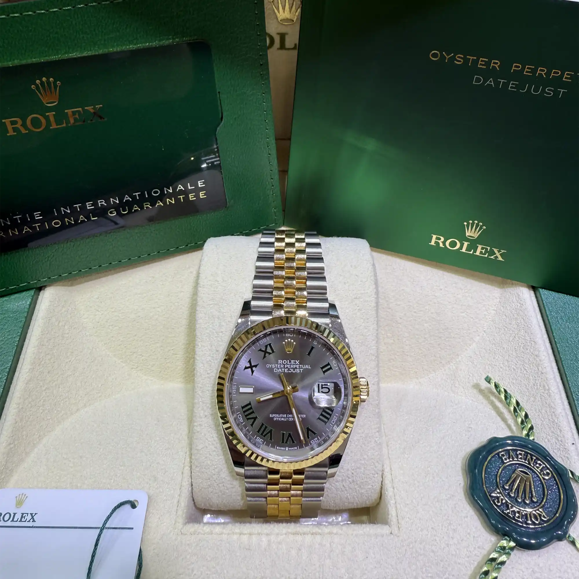 Rolex Datejust 36 Wimbledon Oystersteel Yellow Gold Jubilee 126233 - Pre-Owned 2024 - Full set