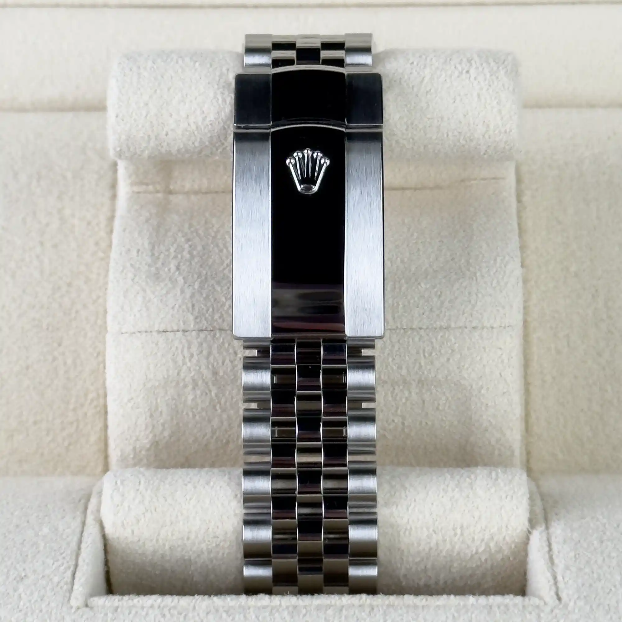 Rolex Datejust 41 Black Index Oystersteel Jubilee 126300- Pre-Owned - Clasp 1