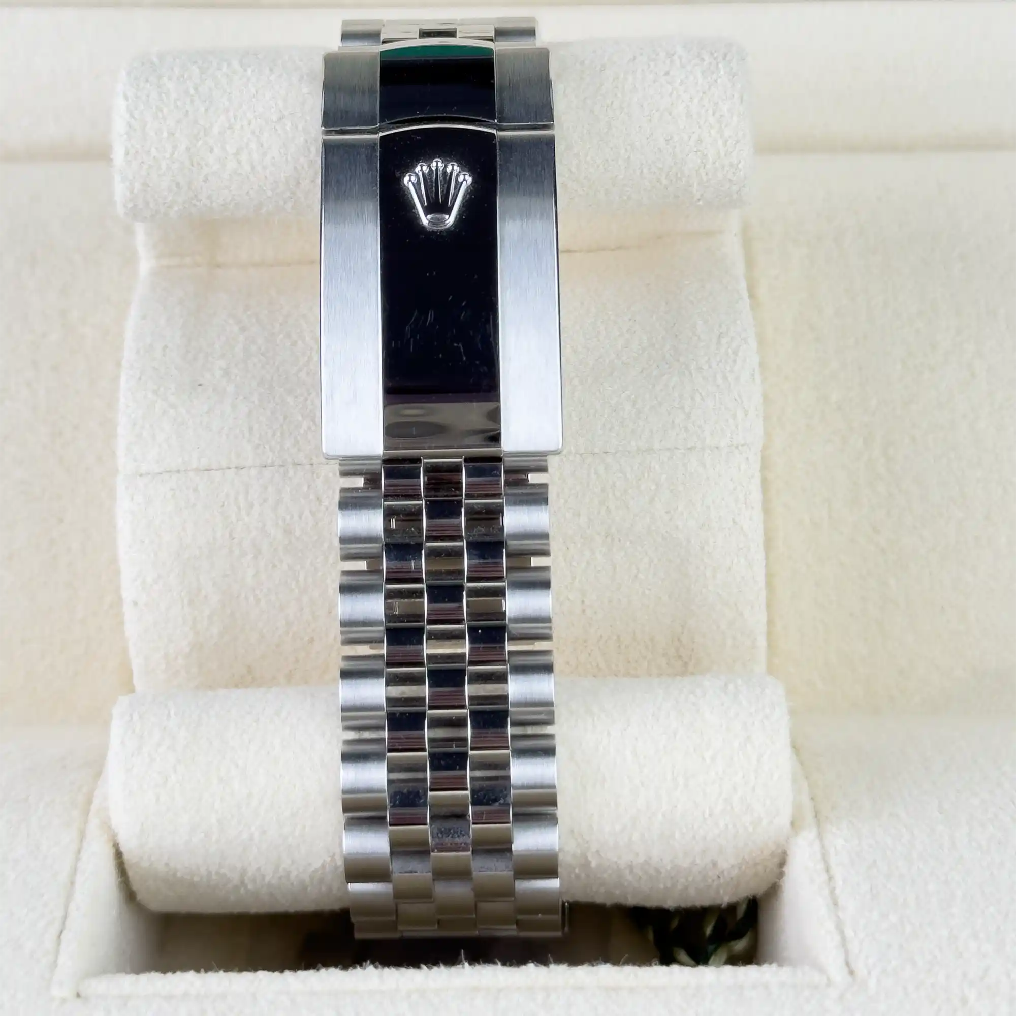 Rolex Datejust 41 Black Index Oystersteel Jubilee 126300 Clasp 3