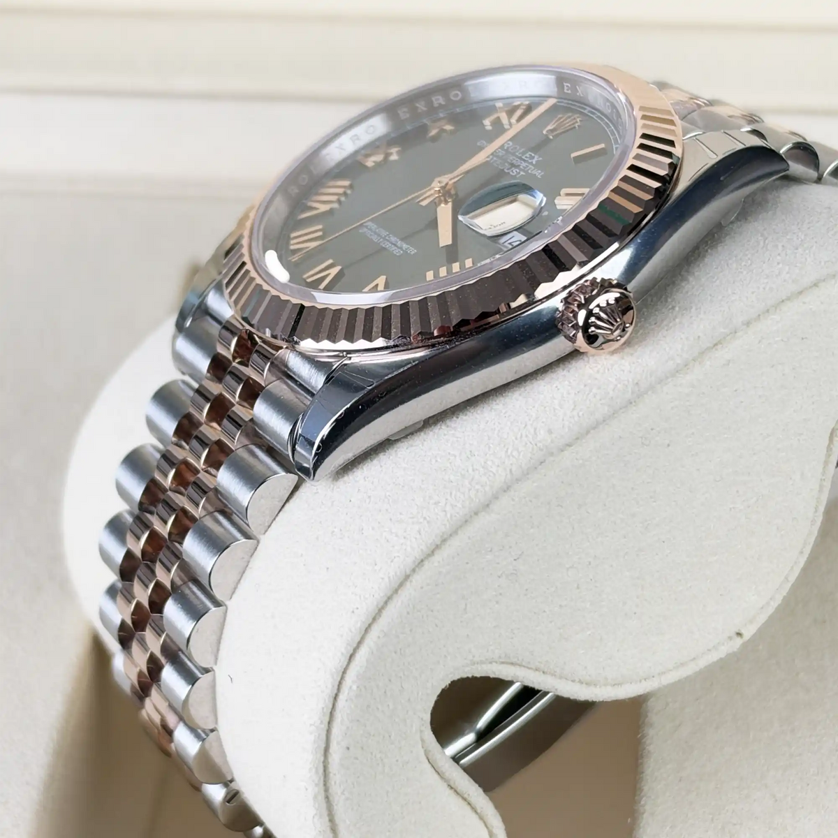 Rolex Datejust 41 Mint Green Rose Gold Oystersteel Jubilee 126331 - 2026 New Releases - 2026 Unworn - Side 2