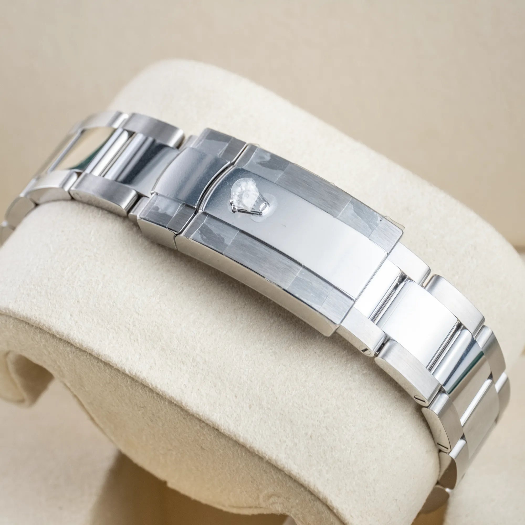 Rolex Datejust 41 Silver Dial Oyster 126334 - Bracelet