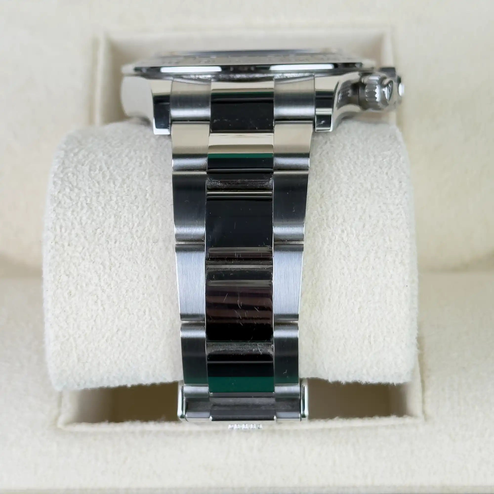 Rolex Daytona Black "Panda" 126500LN Steel - Pre-Owned - Bracelet 2