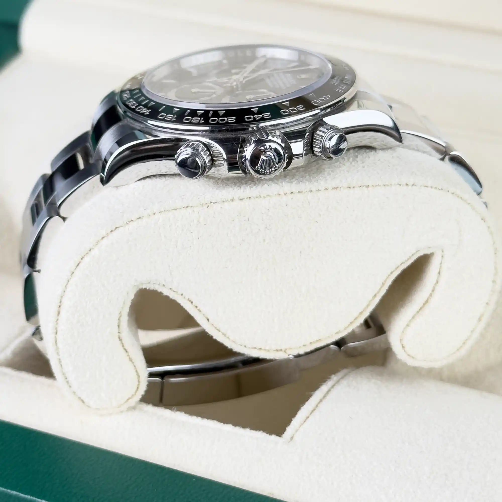 Rolex Daytona Black "Panda" 126500LN Steel - Pre-Owned - Side 7