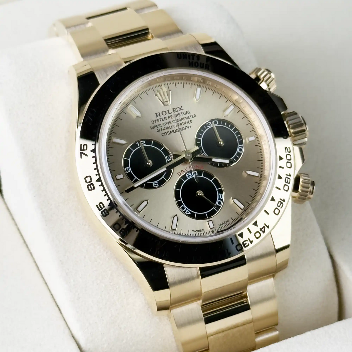 Rolex Daytona Golden Black Dial Yellow Gold Oyster 126508 - Left