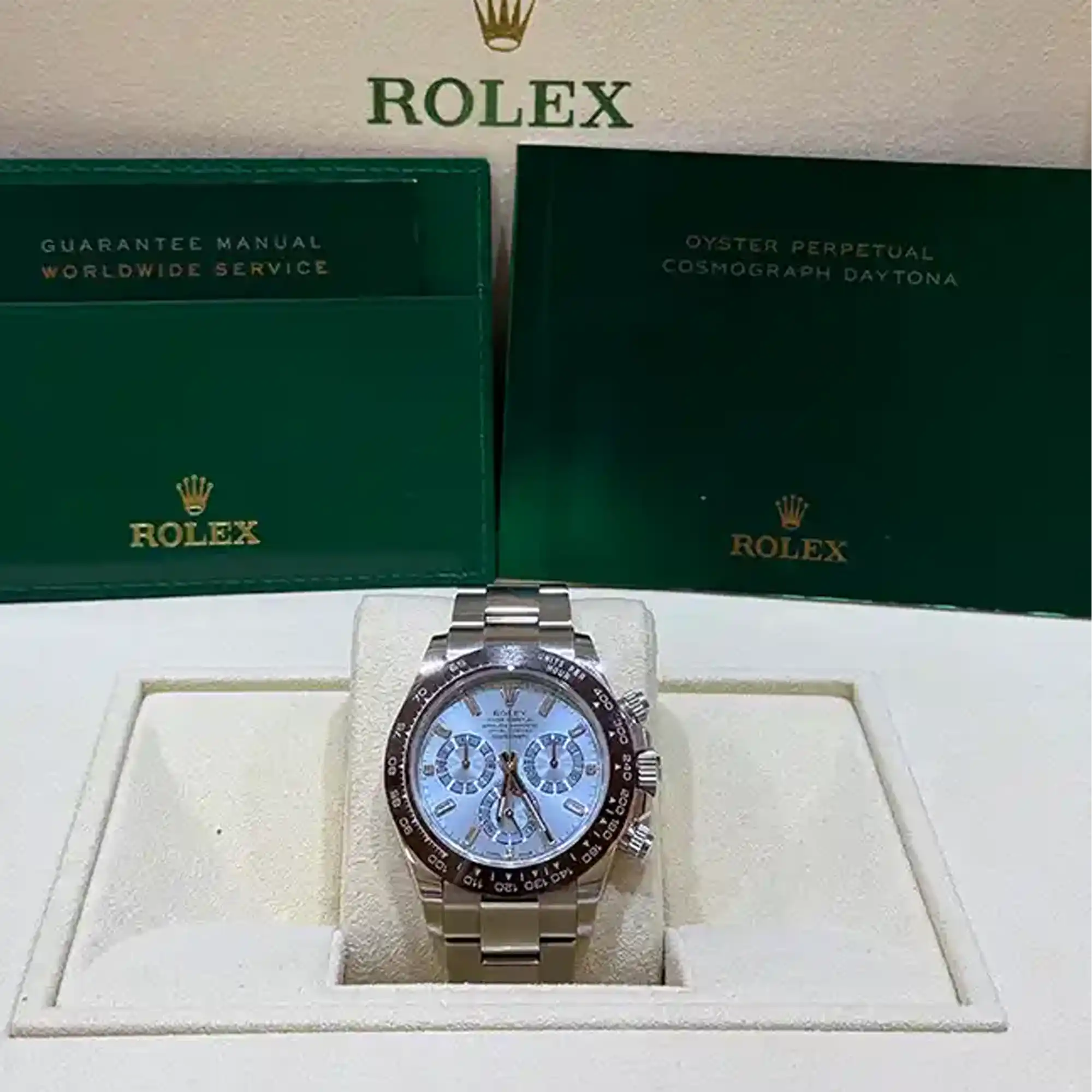 Rolex Daytona Ice Blue Diamond Dial Platinum 116506 - Pre-Owned - Full set