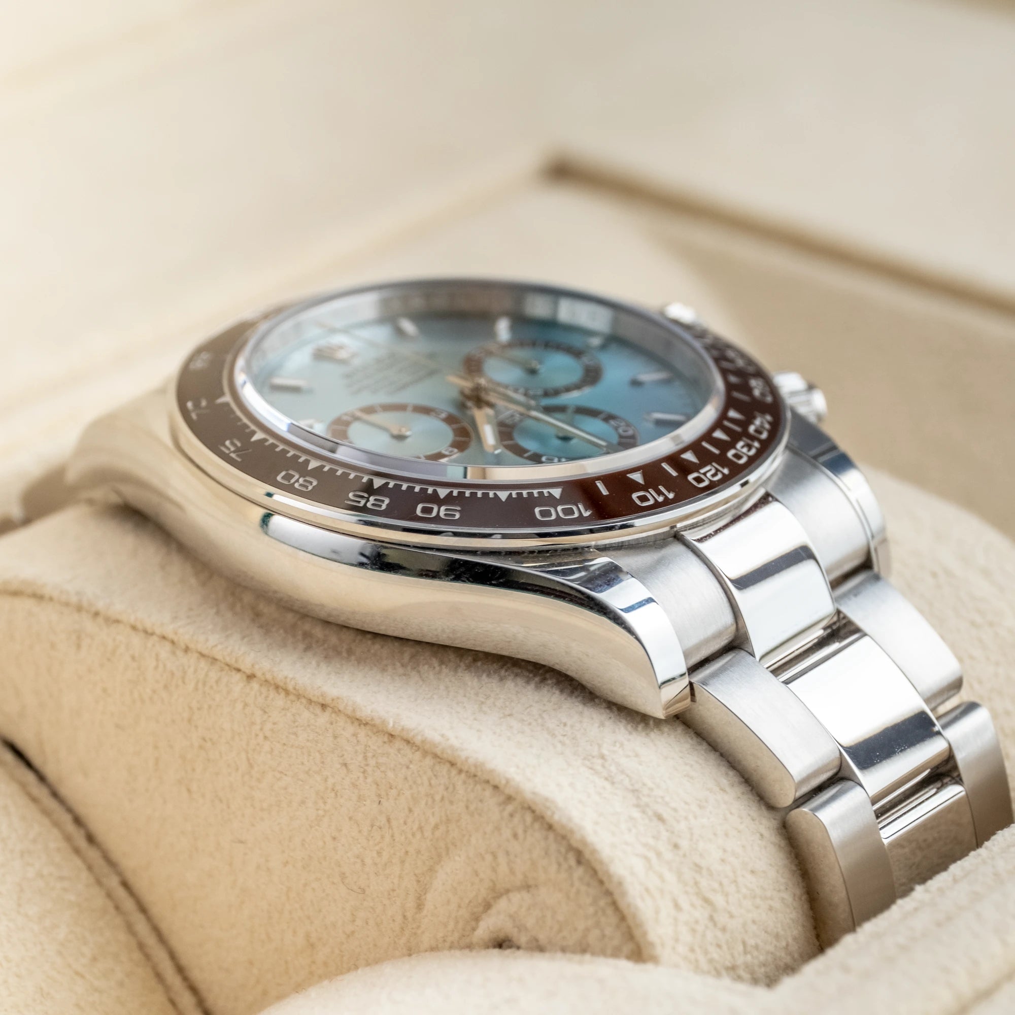 Rolex Daytona Platinum Ice Blue Dial Oyster 126506 - Left