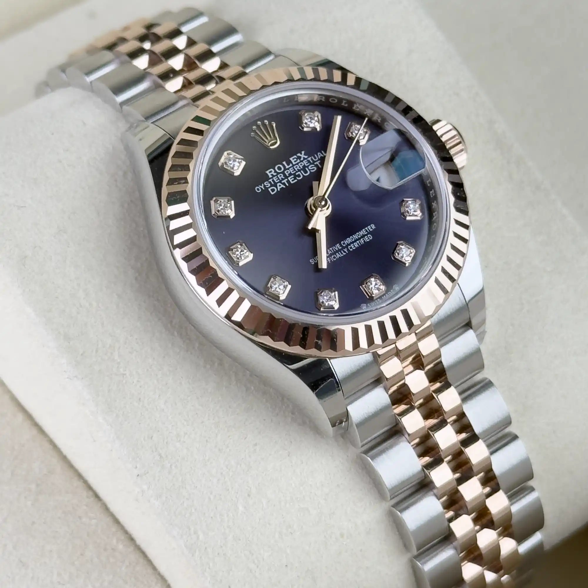 Rolex Lady Datejust 28 Purple Diamond Oystersteel Rose Gold Jubilee 279171 - Left