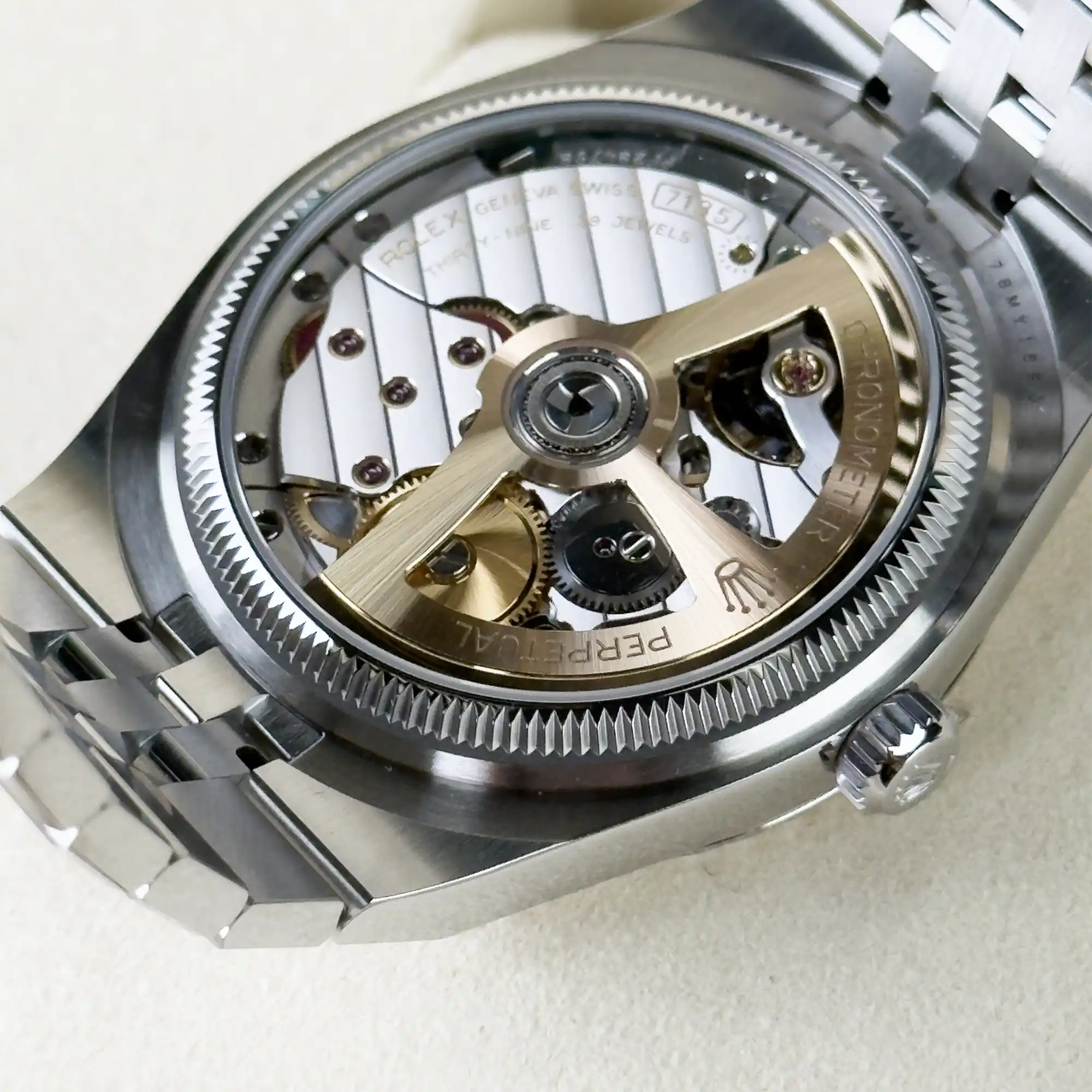 Rolex Land Dweller 36 Oystersteel White Gold White Dial Flat Jubilee 127234 - case back