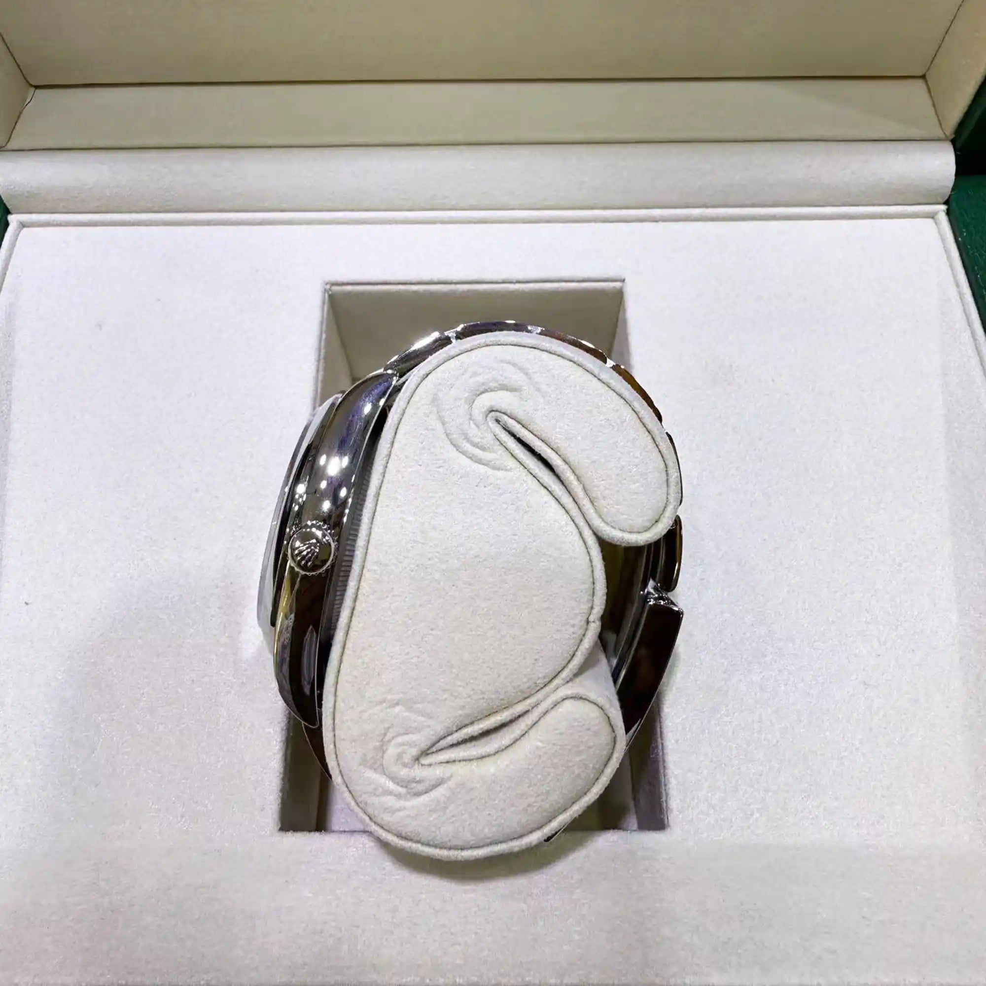 Rolex Oyster Perpetual 36 Pistachio Green Dial 126000 - 2025 New Releases - Crown