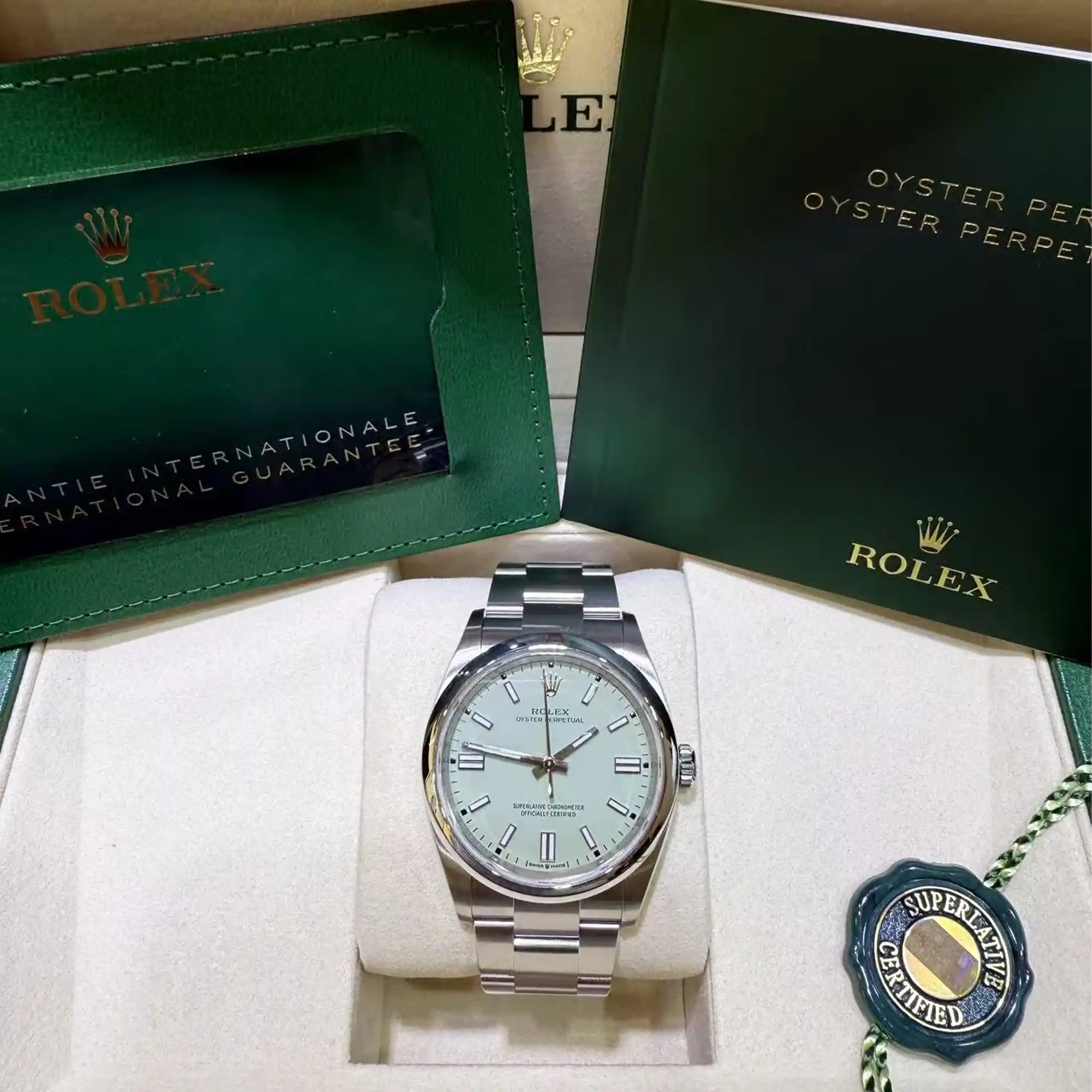 Rolex Oyster Perpetual 36 Pistachio Green Dial 126000 - 2025 New Releases - Full set
