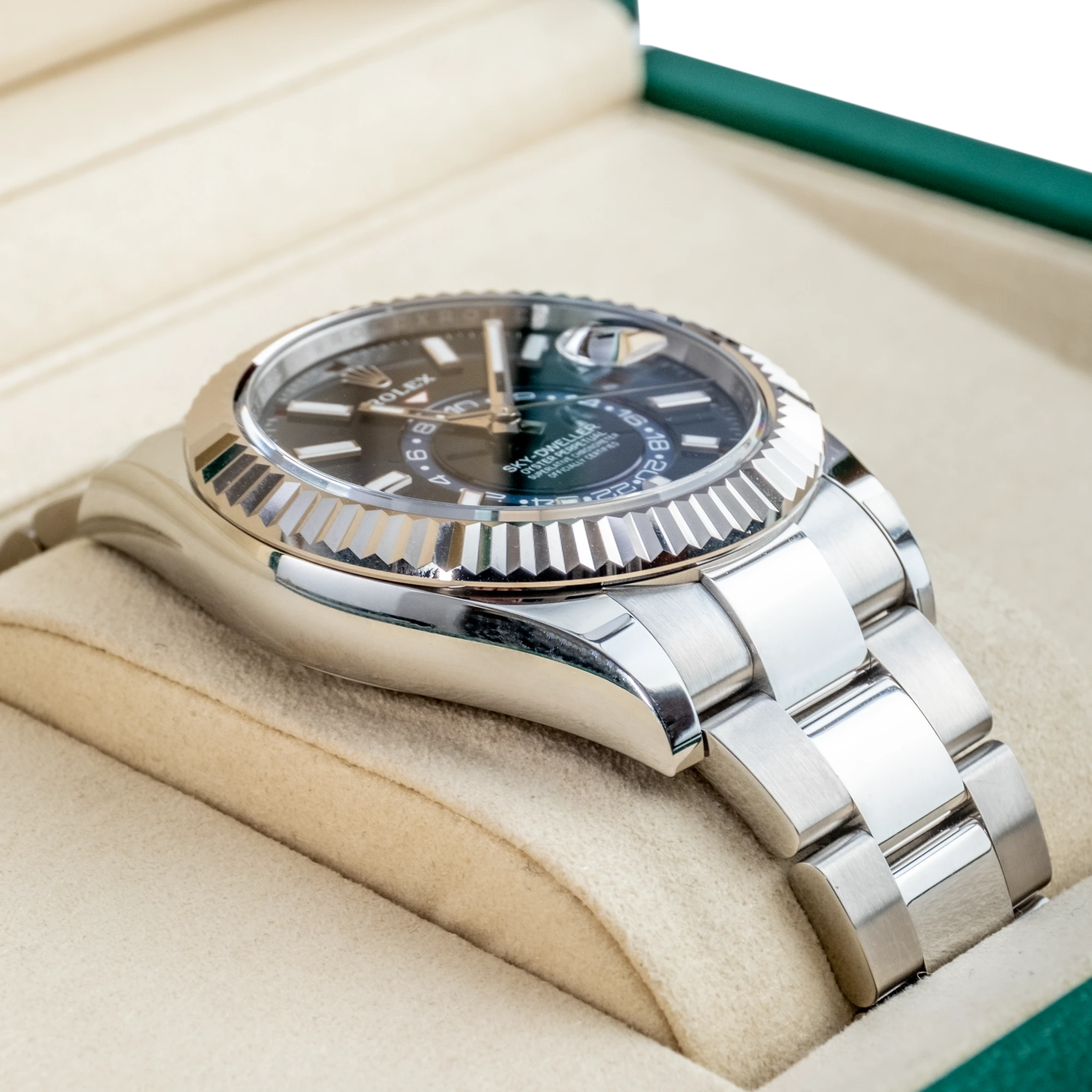 Rolex Sky Dweller Blue Dial Oystersteel and White Gold Oyster 336934 - Left