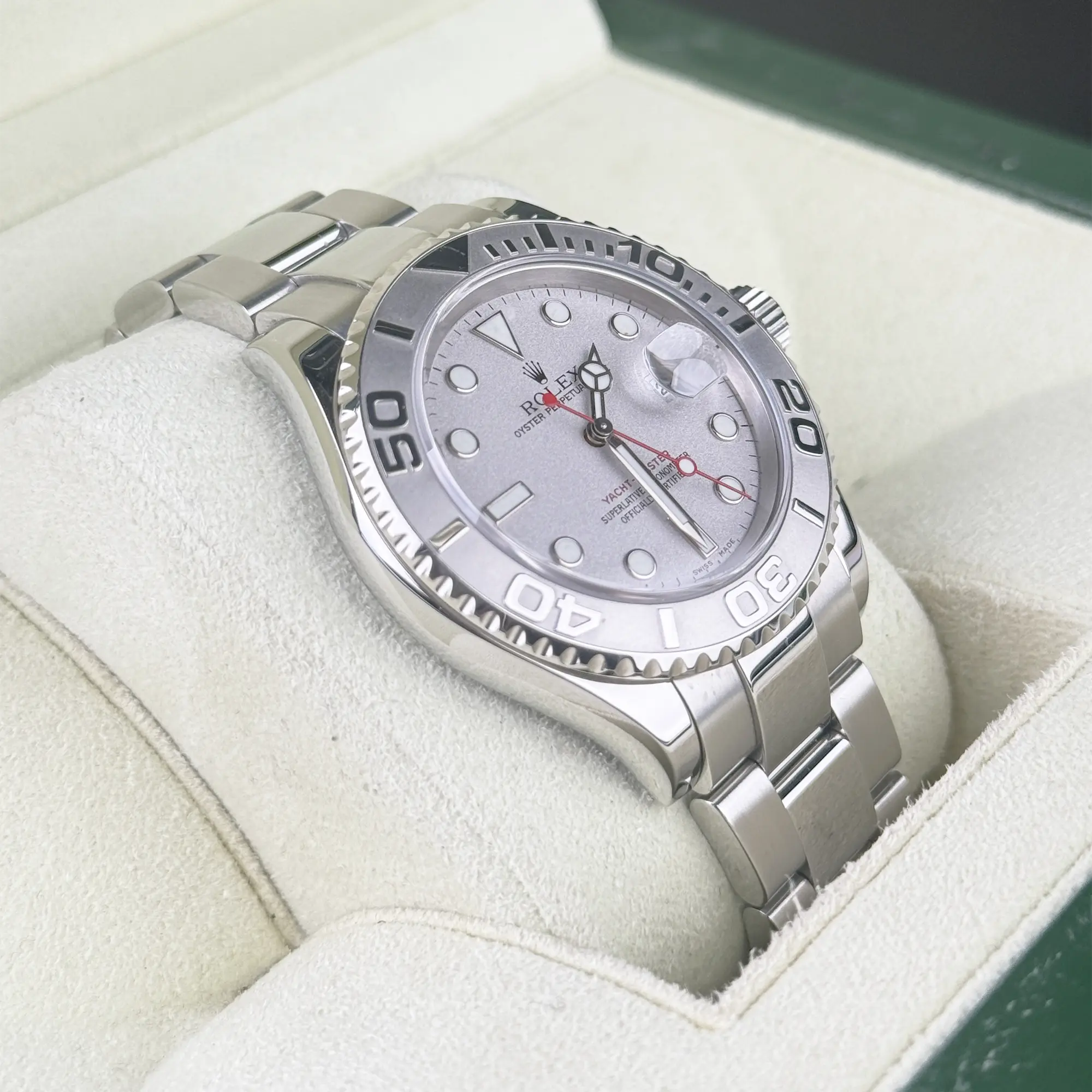 Rolex Yacht-Master 40 Silver Dial 16622 - Pre-Owned 2006 Side 1