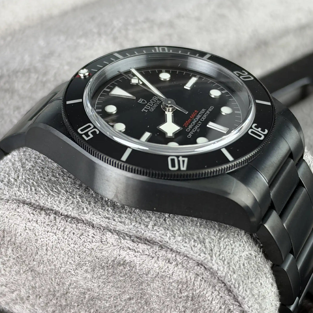Tudor Black Bay Dark Black Dial 41mm Steel 79230DK-0008 - Side 1